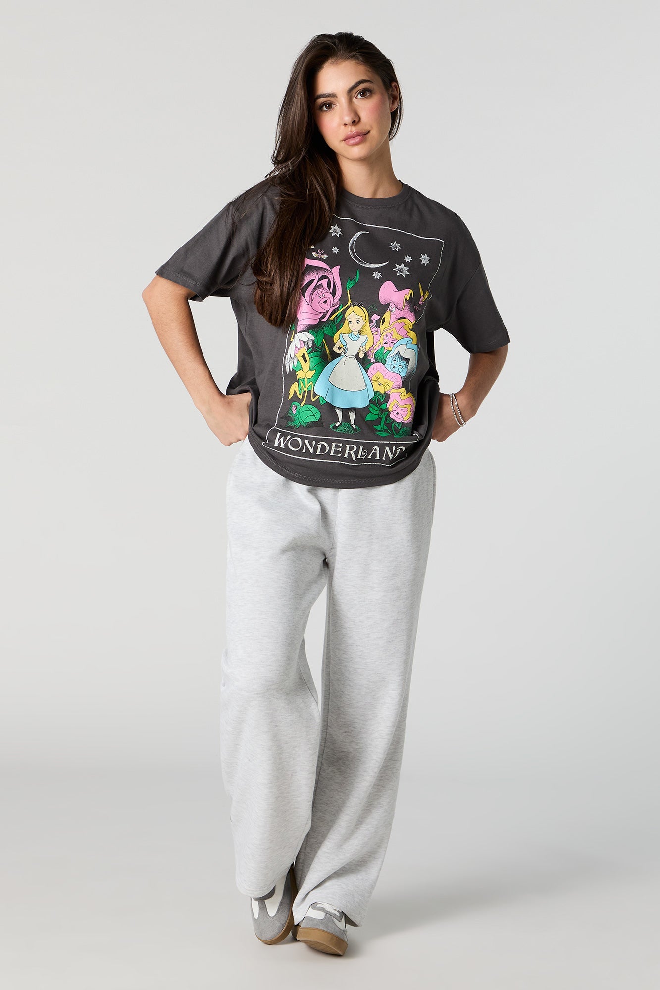 Alice in Wonderland Graphic Boyfriend T-Shirt