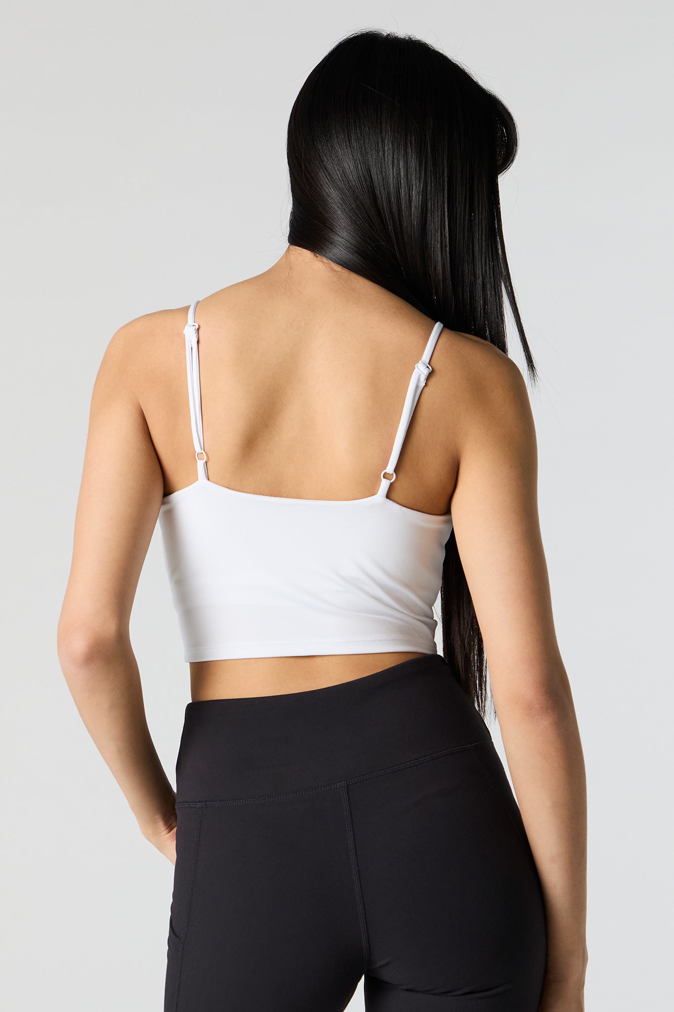 Active Scoop Neck Bra