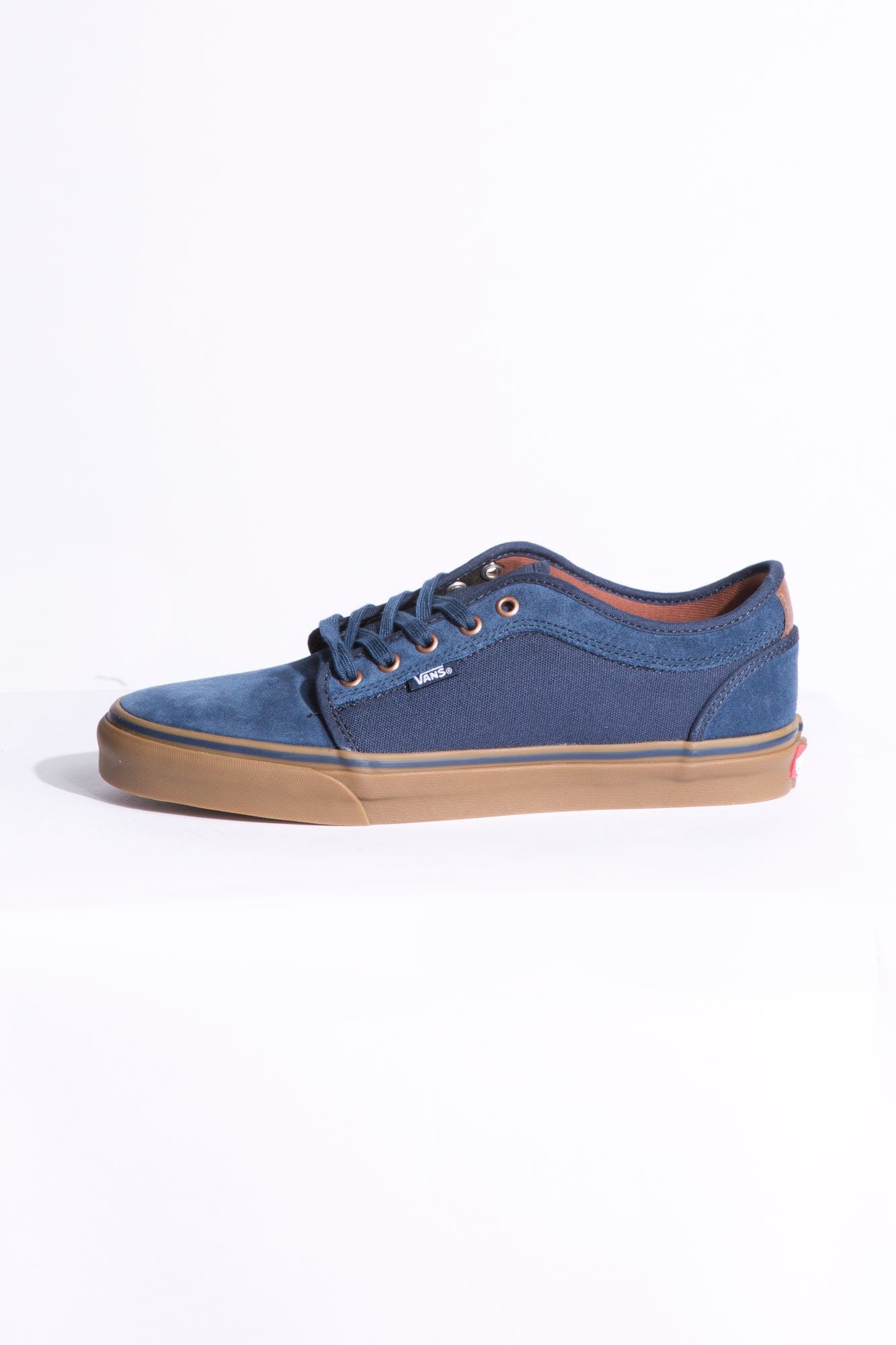 Vans Guys Navy & Gum Chukka Low Shoes
