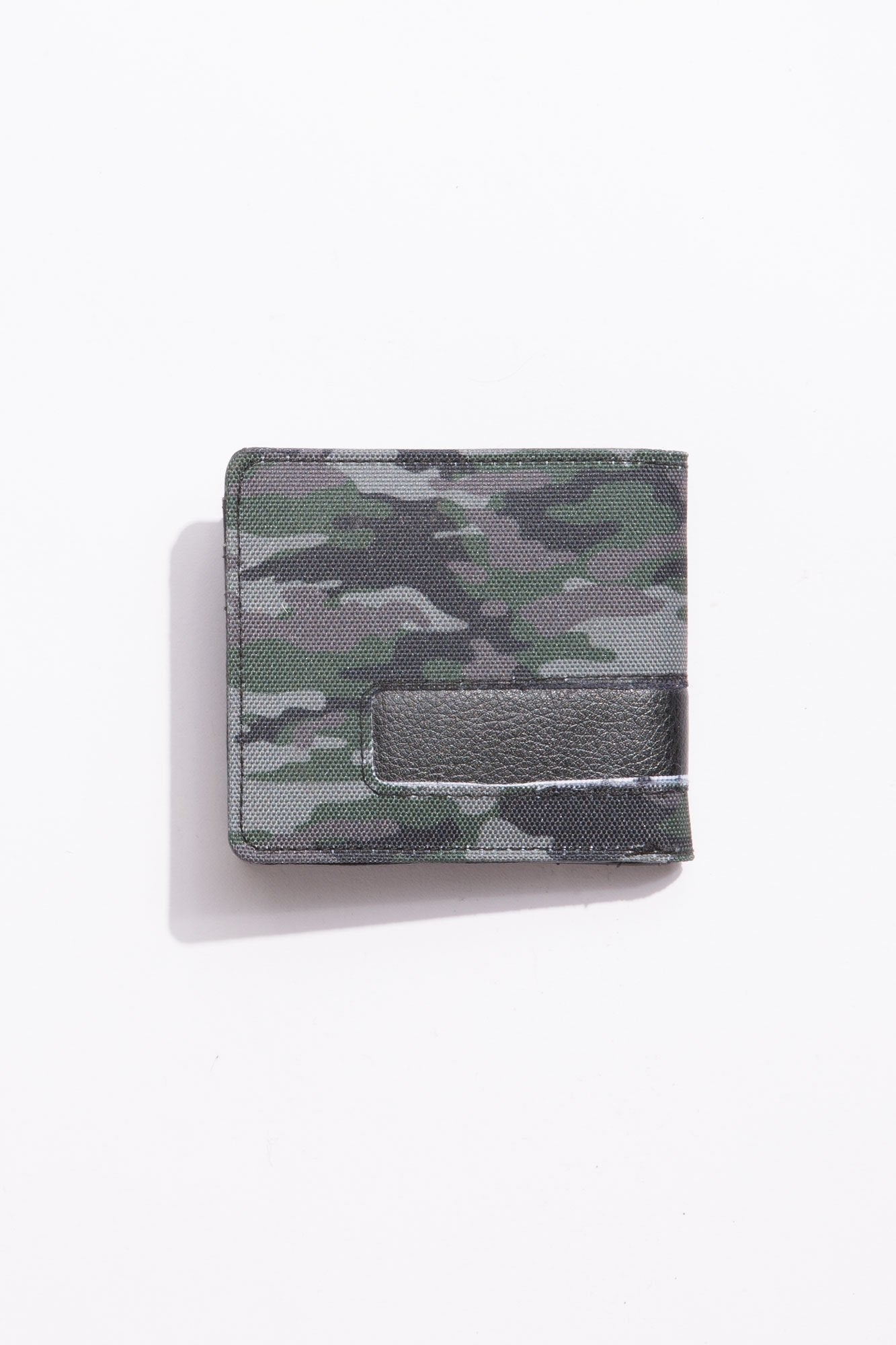Zoo York Guys Camouflage Canvas Stripe Bifold Wallet