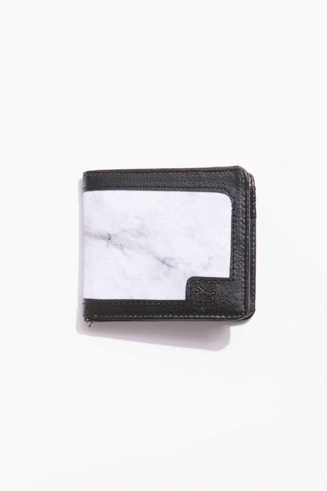 Zoo York Guys Marble Print Faux Leather Bifold Wallet