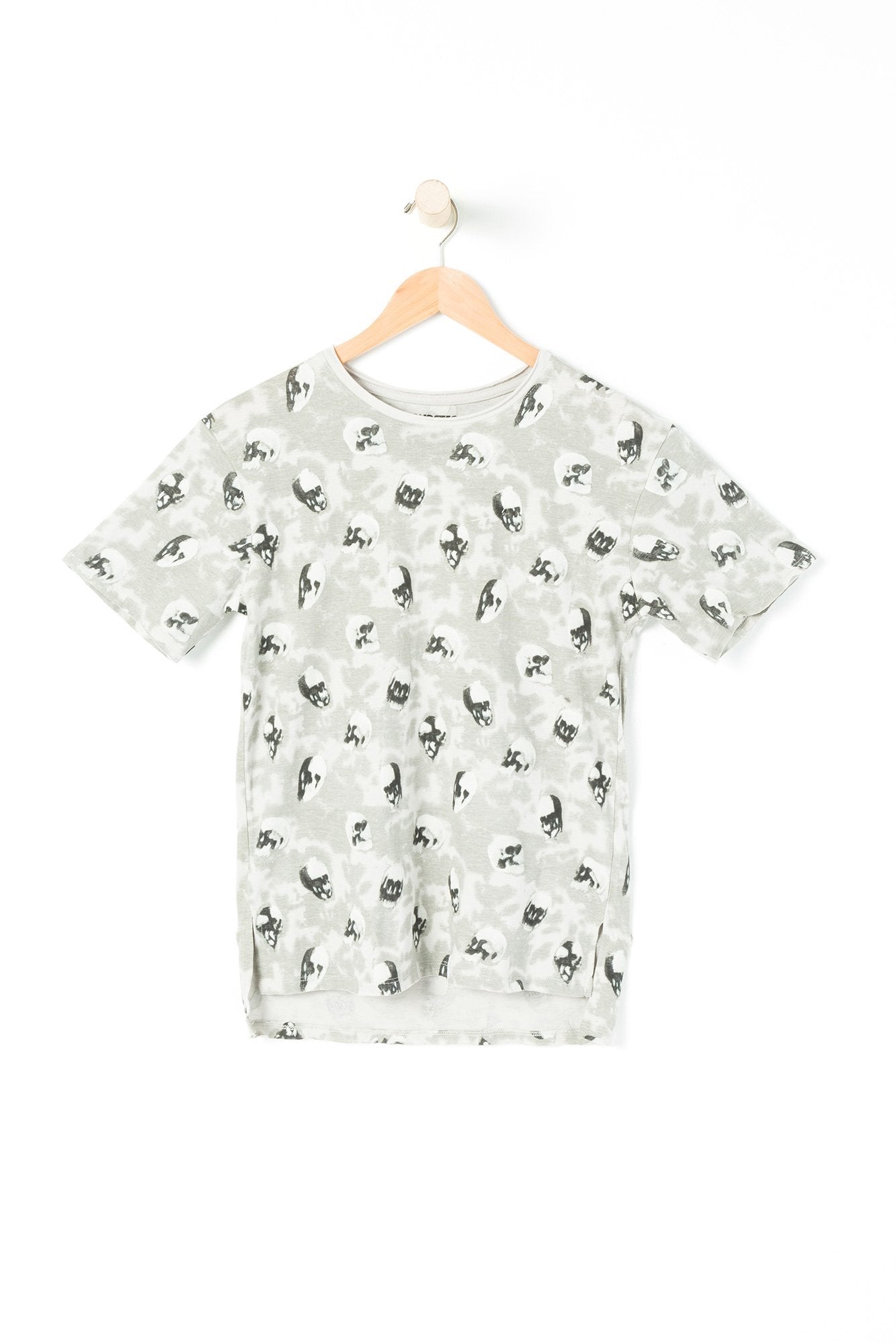 West49 Youth Short Sleeve Skull On Acidwash Tee