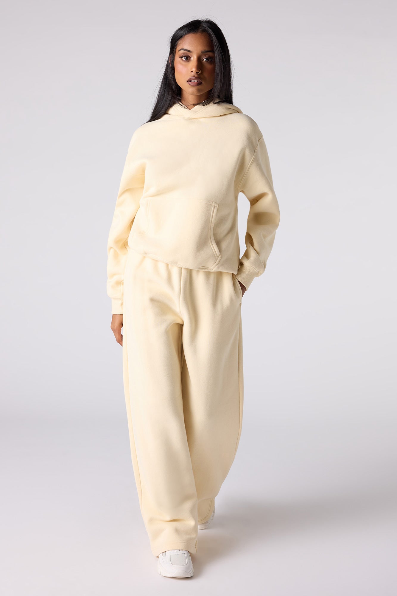 Premium Fleece Grande Wide Leg Sweatpant