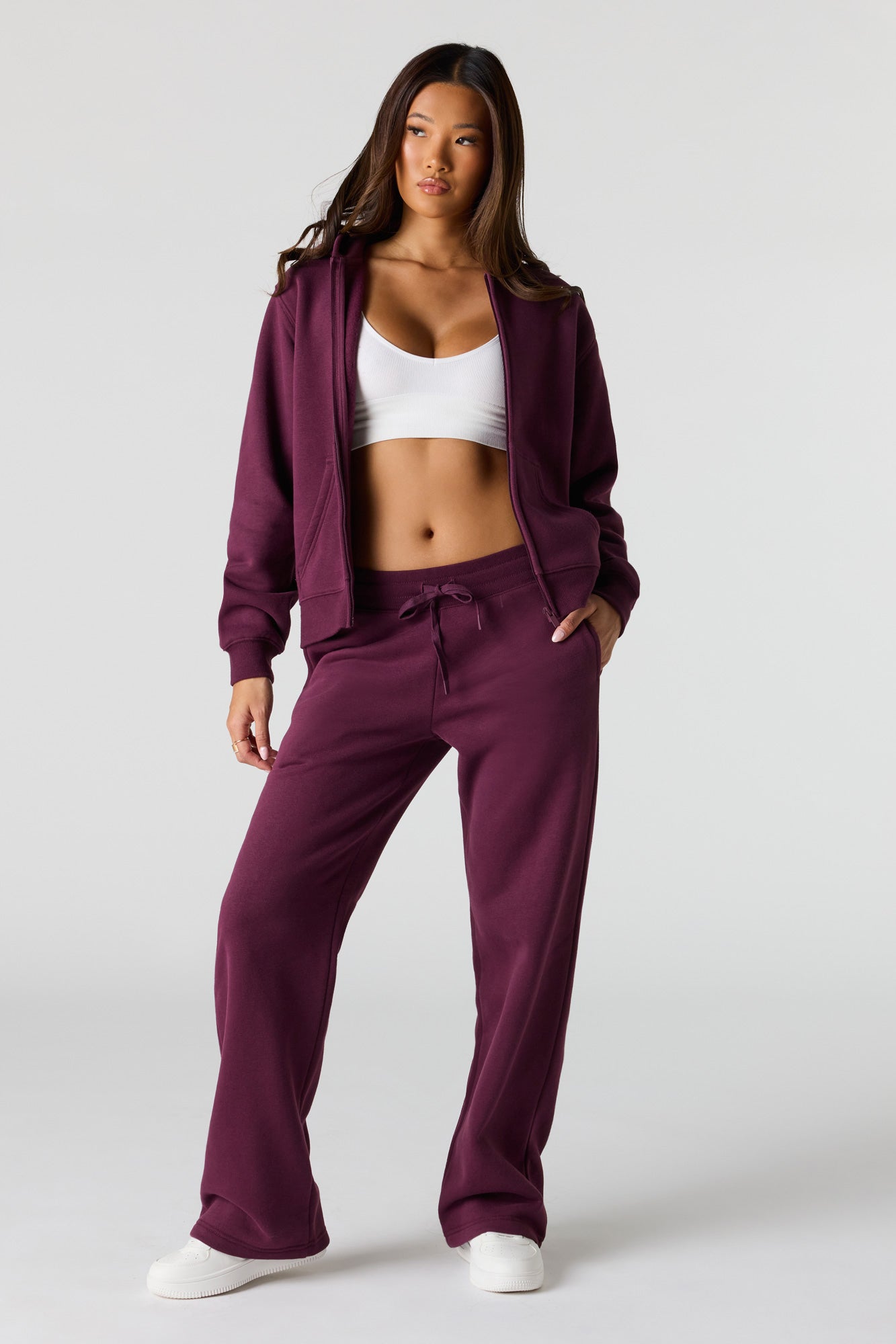 Premium Fleece Classic Straight Leg Sweatpant