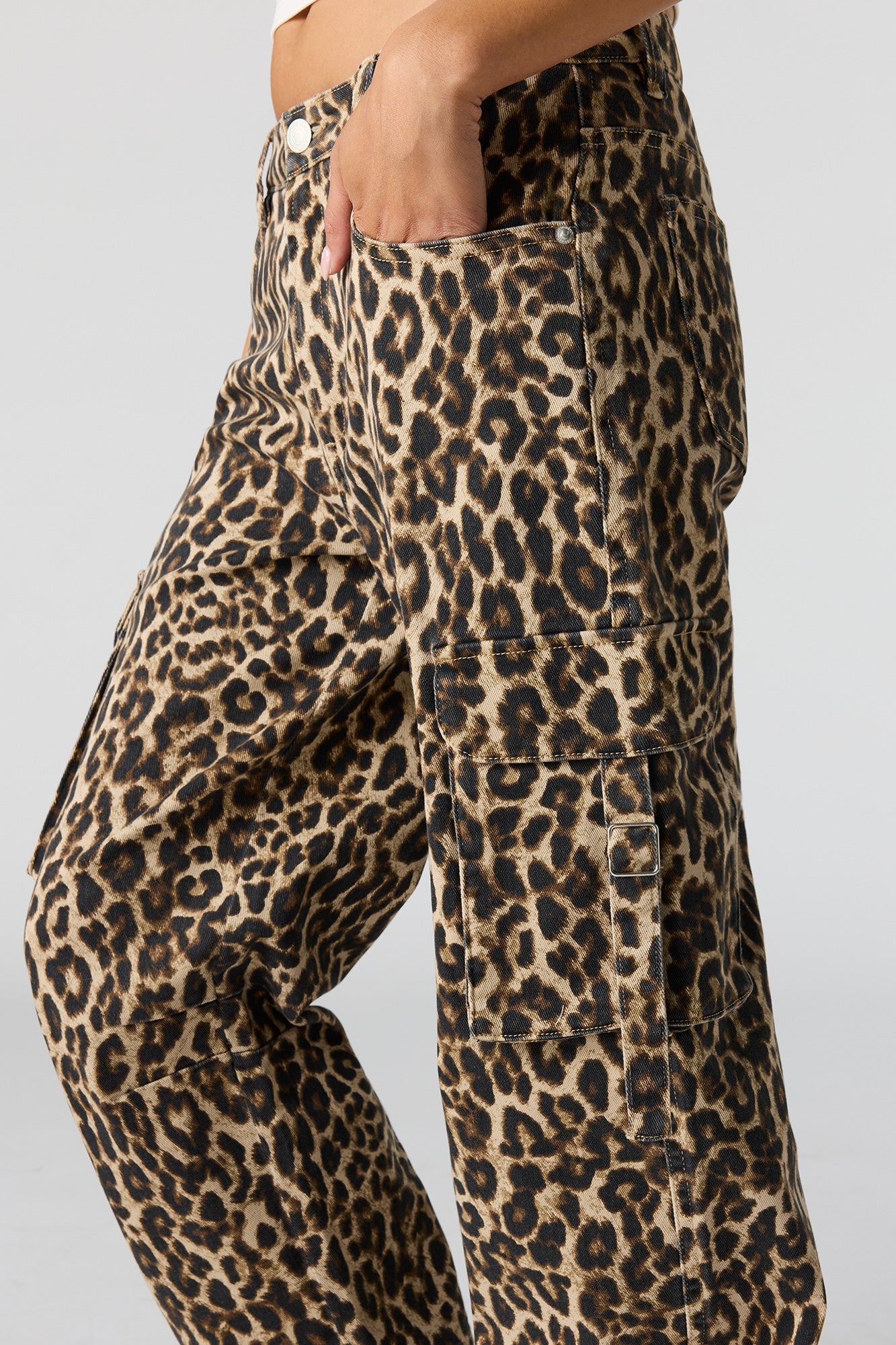 Low Rise Cargo Pant