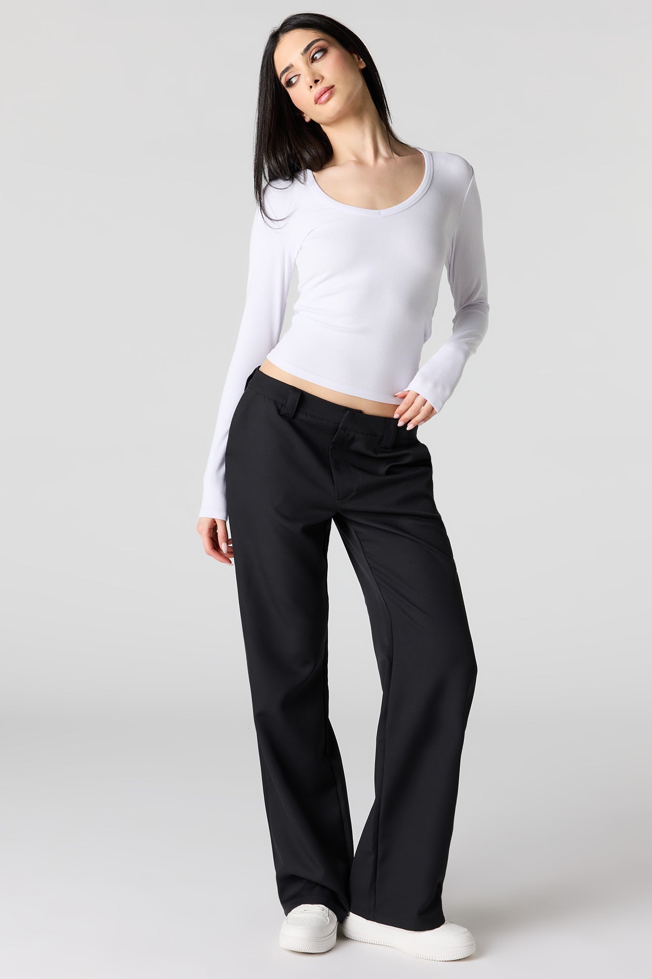 Ribbed Scoop Neck Long Sleeve Top