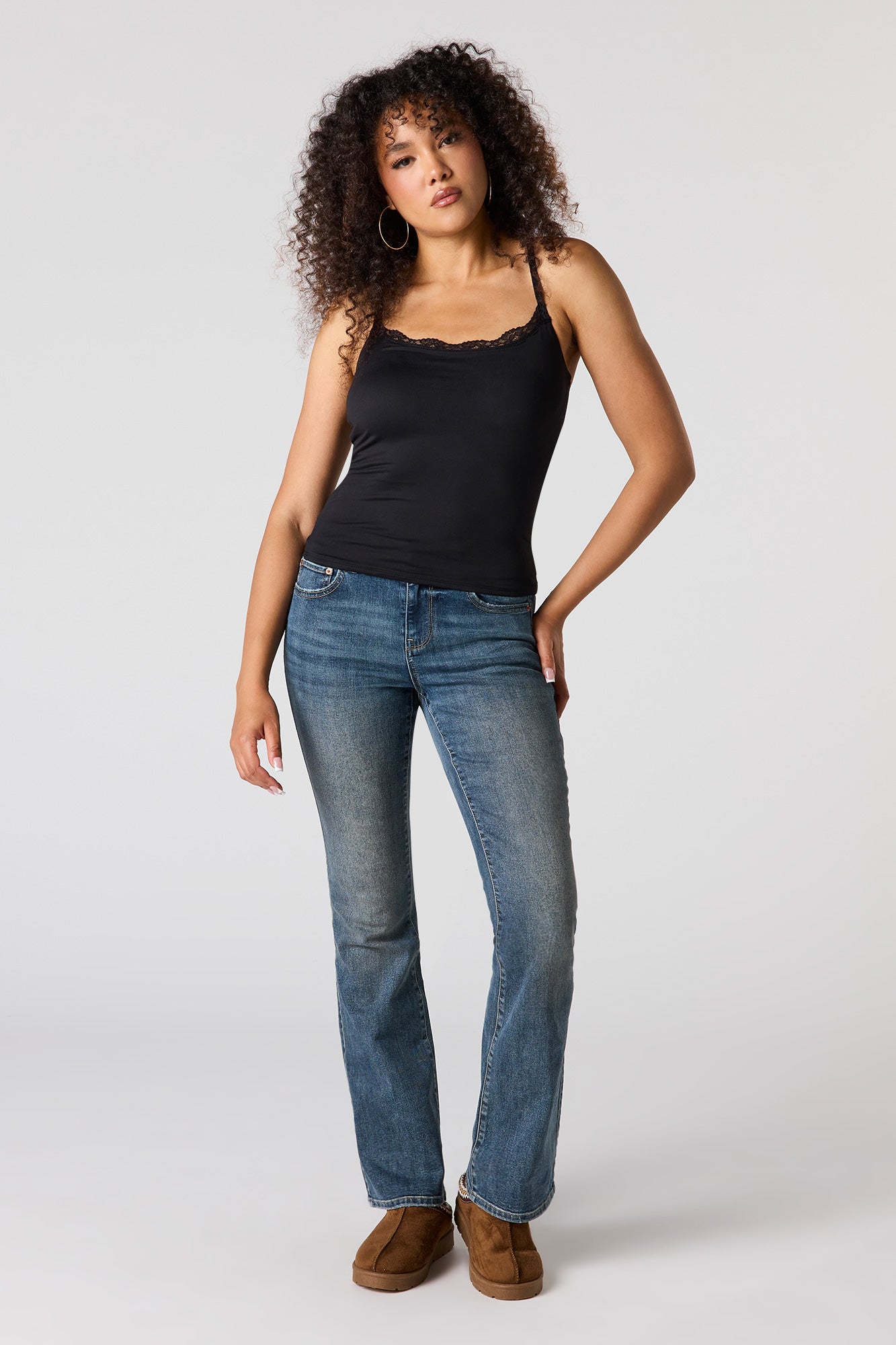 Braless Contour Lace Trim Scoop Neck Tank