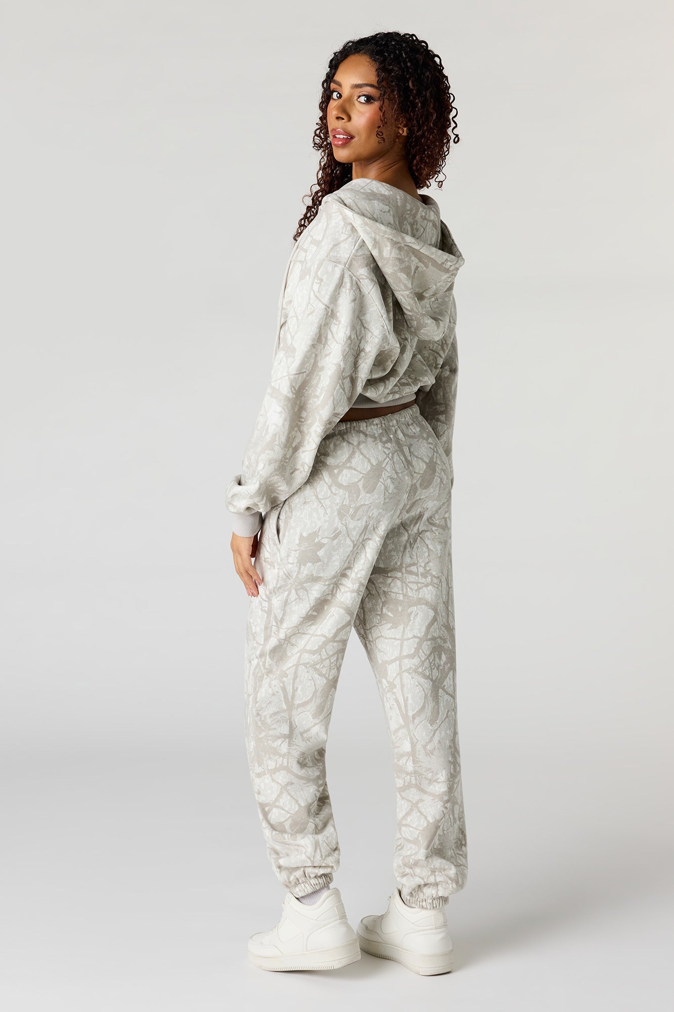 Low Rise Fleece Jogger