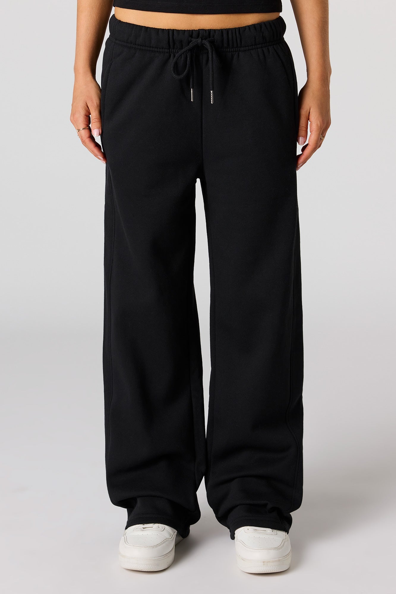 Fleece Straight Leg Sweatpant