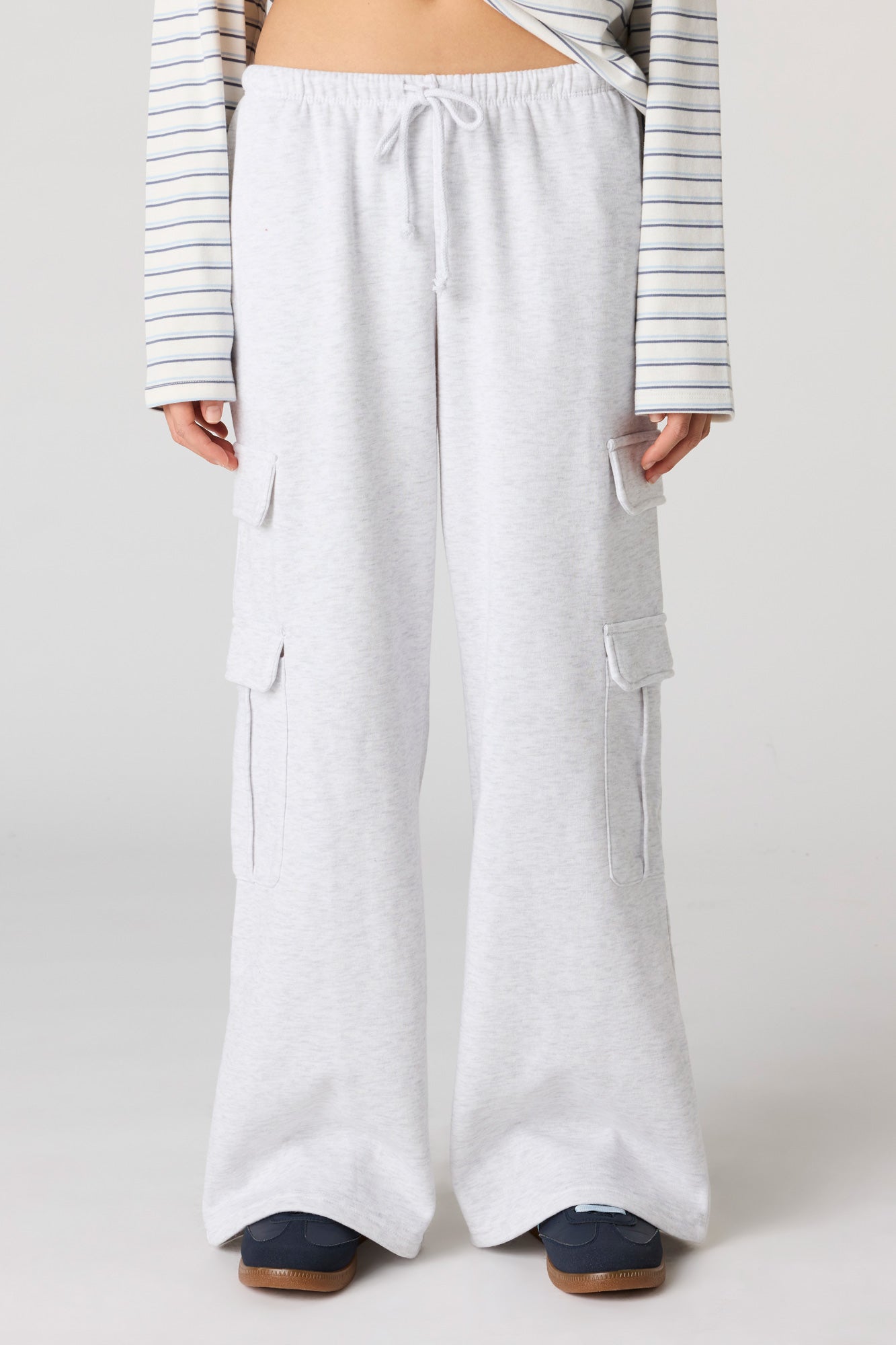 Fleece Low Rise Baggy Cargo Sweatpant