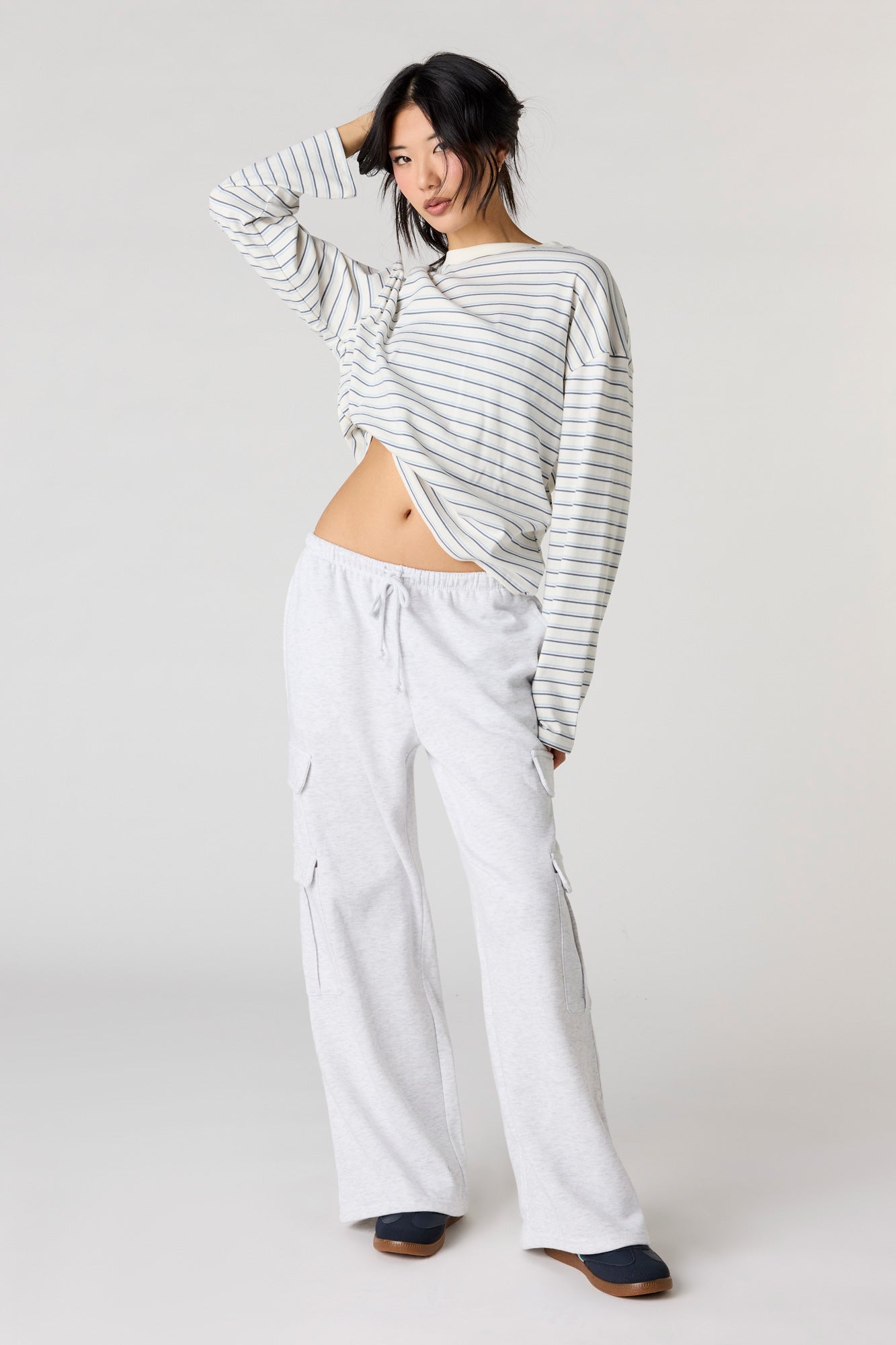 Fleece Low Rise Baggy Cargo Sweatpant