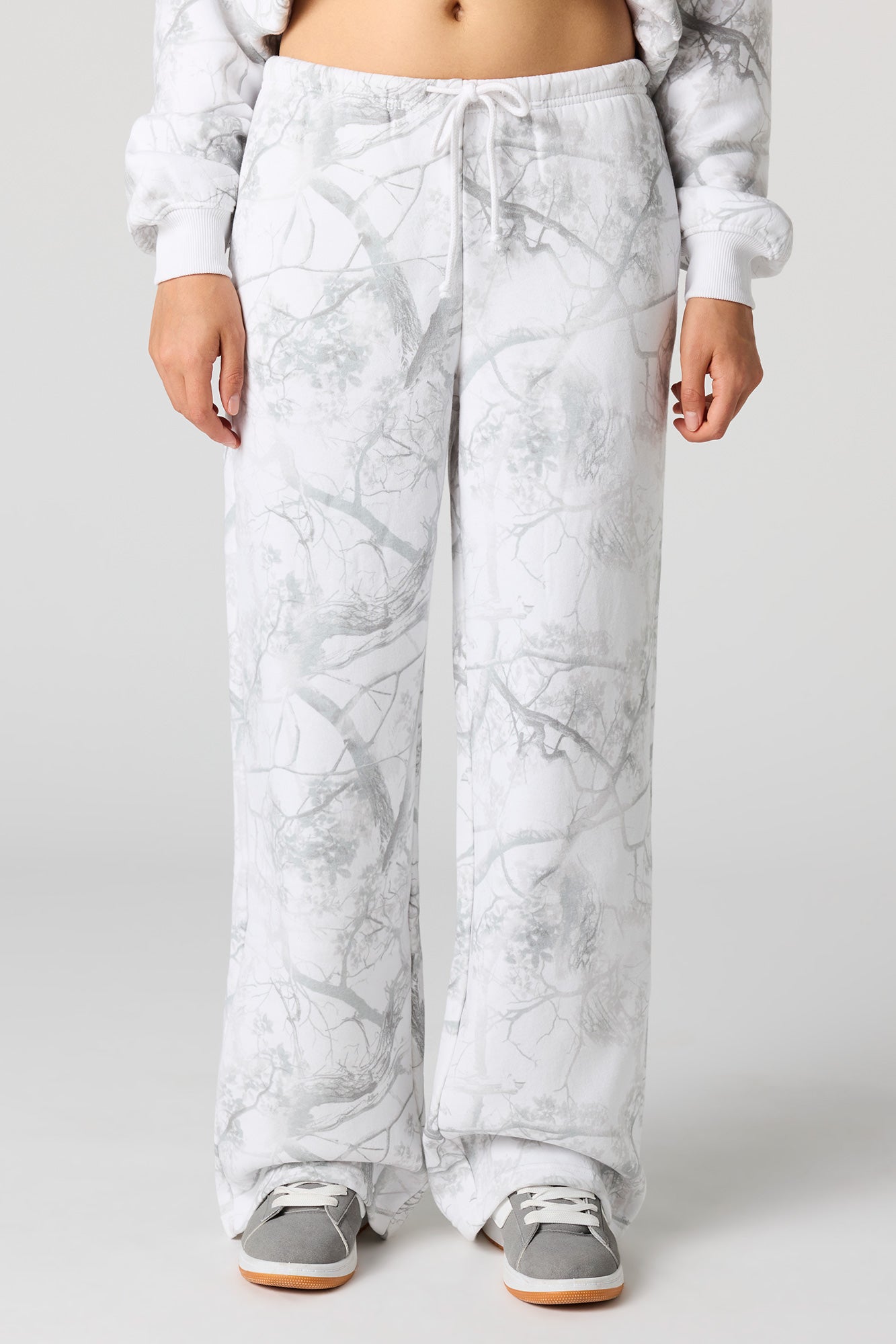 Ultra Wide Fleece Sweatpant