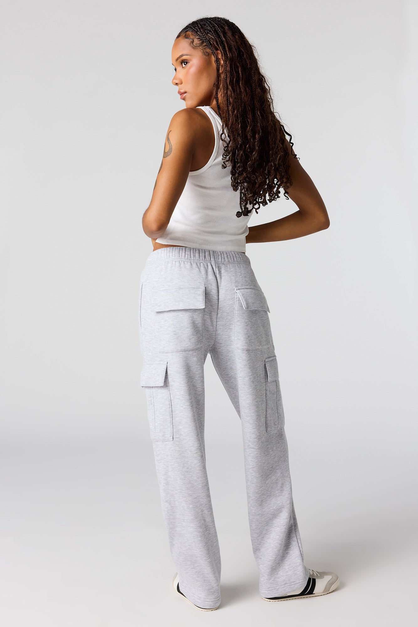 Wide Leg Cargo Fleece Sweatpant