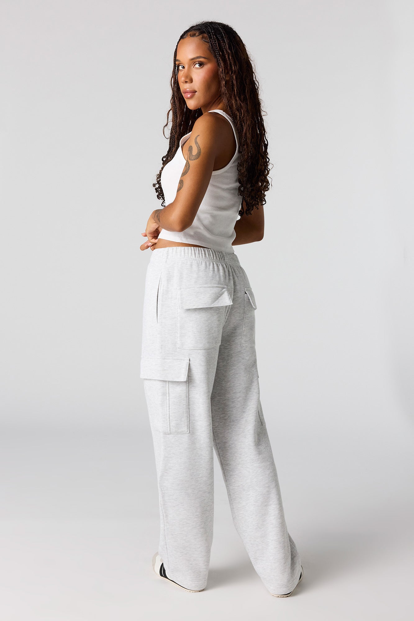Wide Leg Cargo Fleece Sweatpant