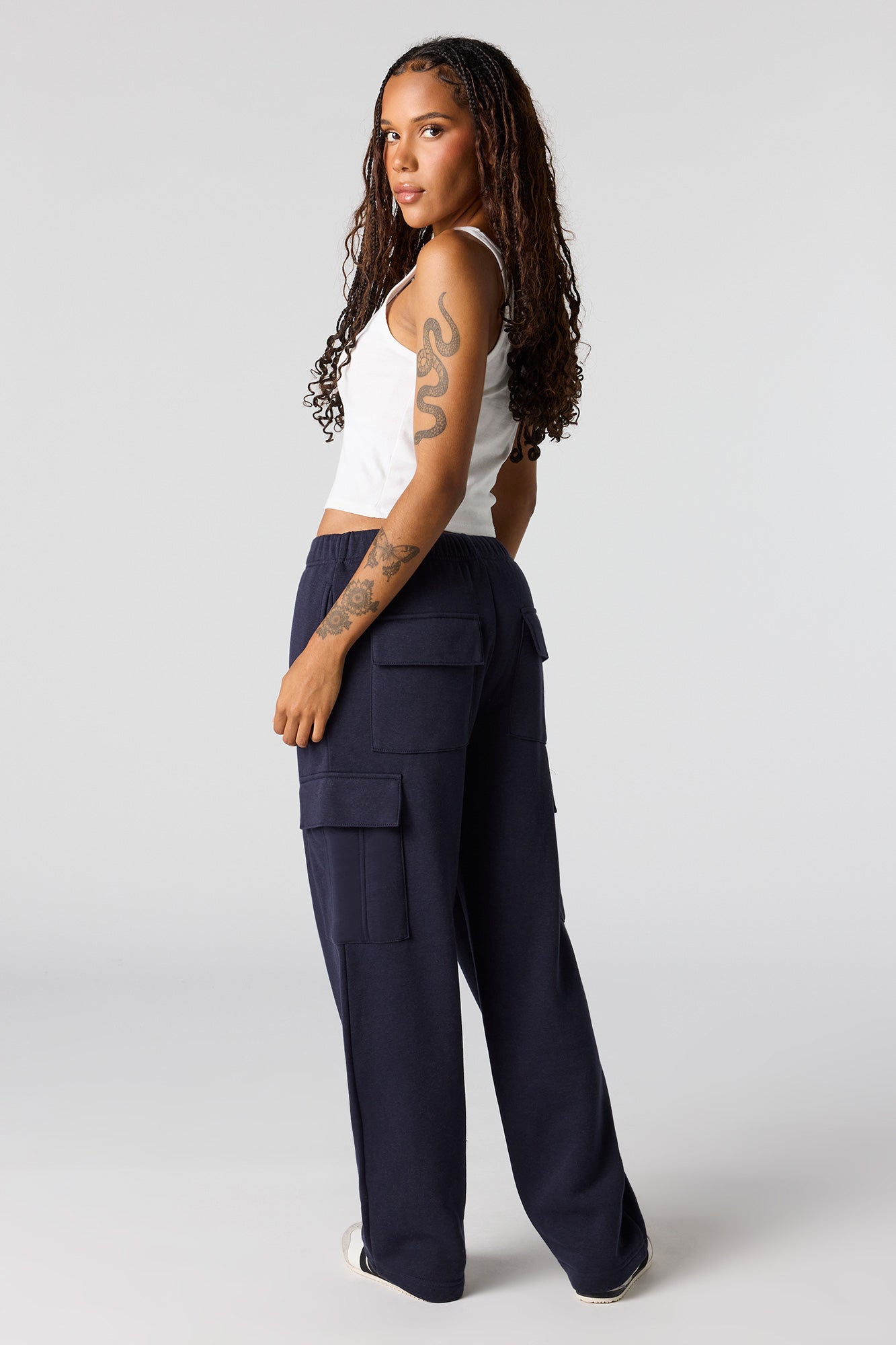 Wide Leg Cargo Fleece Sweatpant