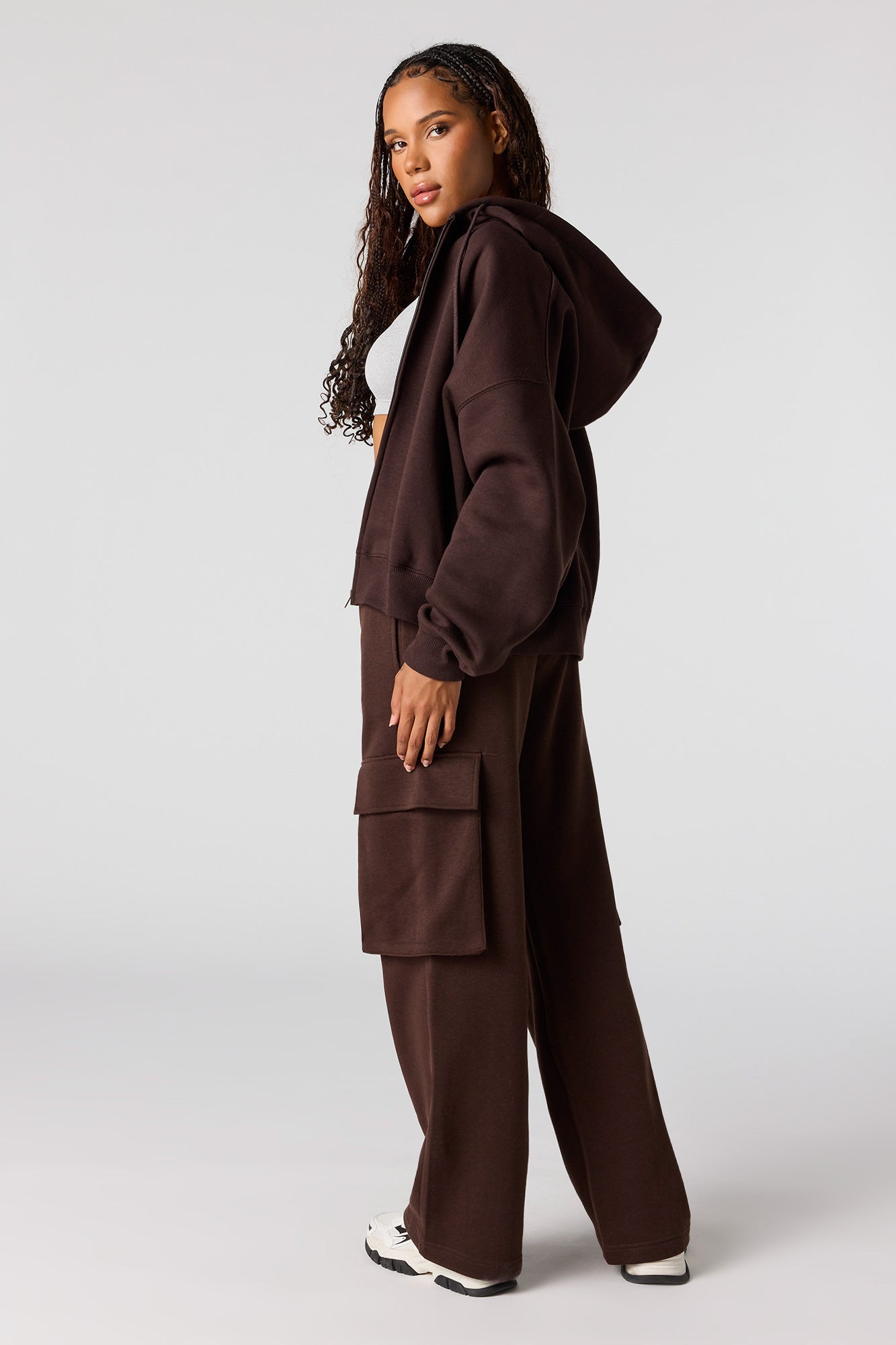 Wide Leg Cargo Fleece Sweatpant