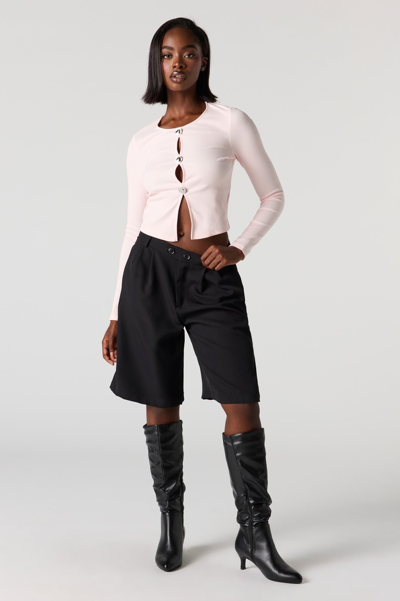 Ribbed Metal Button Long Sleeve Top