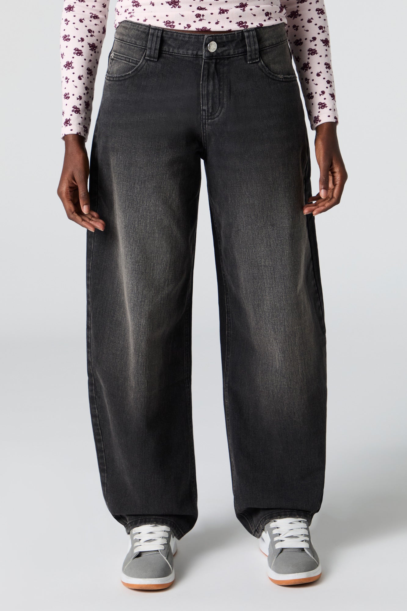 Low Rise Barrel Jean