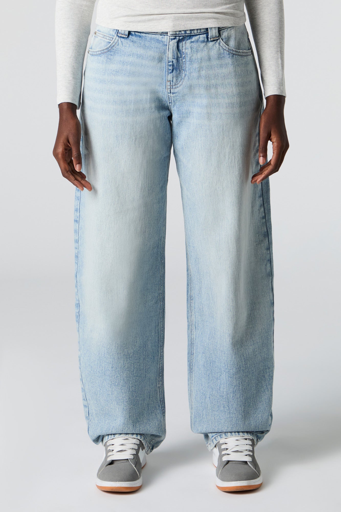 Low Rise Barrel Jean
