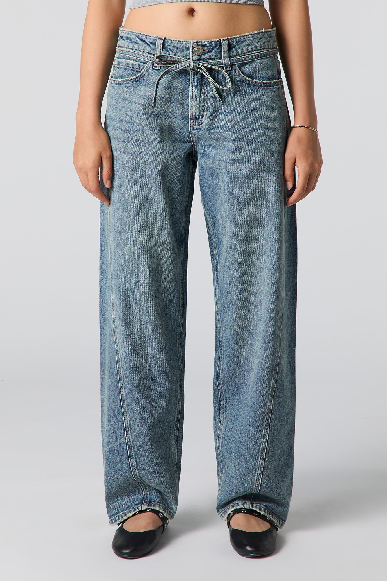 Low Rise Tie Waist Baggy Jean