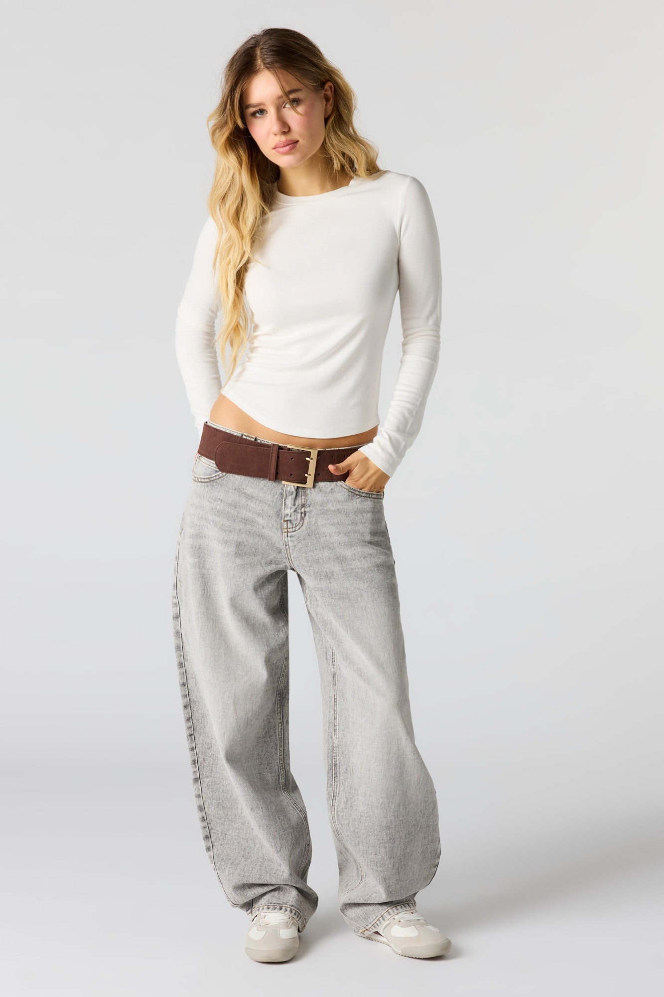 Low Rise Barrel Jean