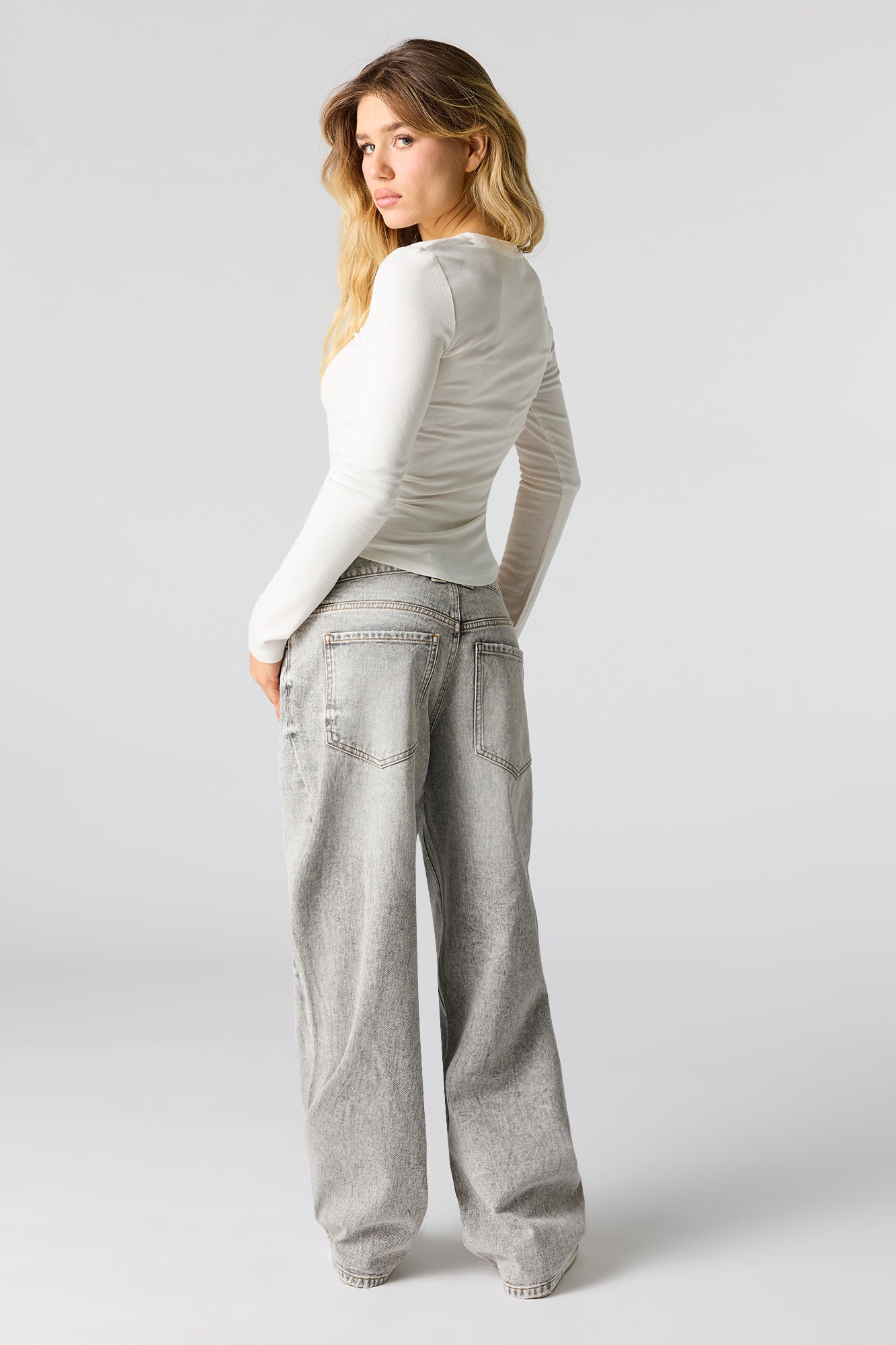Low Rise Barrel Jean