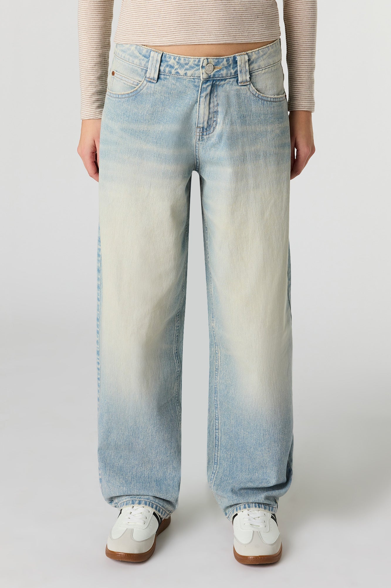 Low Rise Barrel Jean