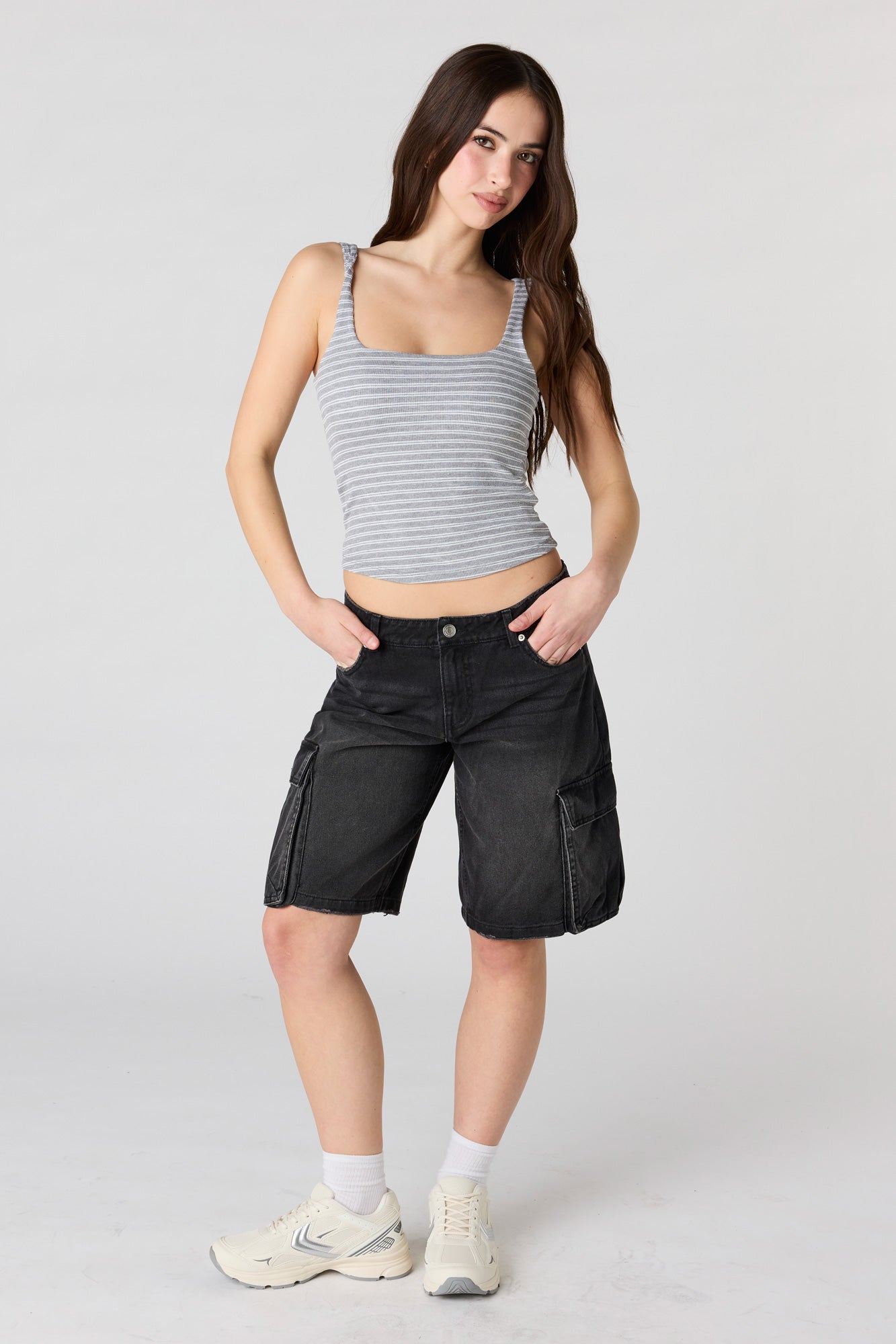 Low Rise Cargo Jort 11"