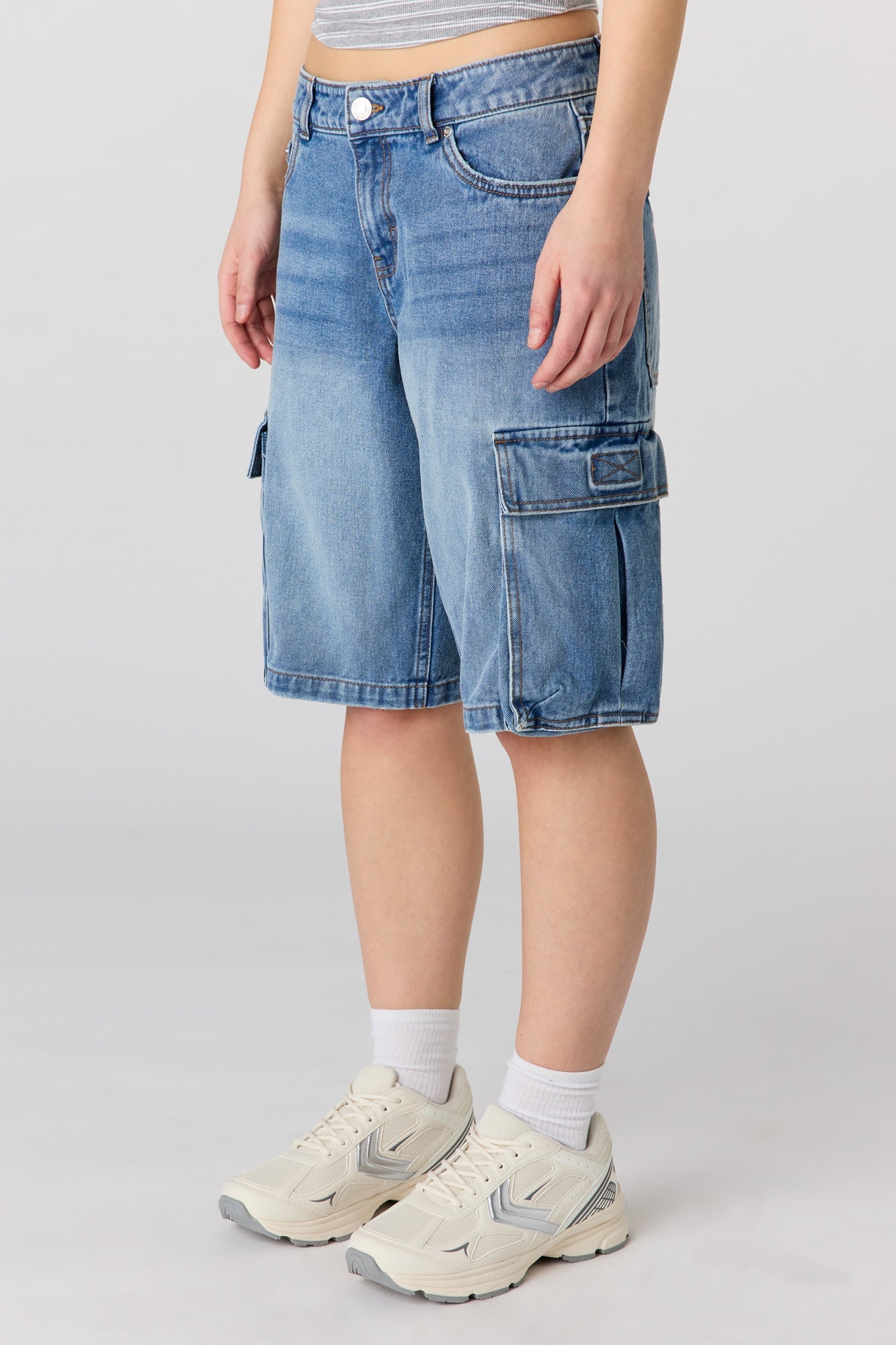 Low Rise Cargo Jort 11"