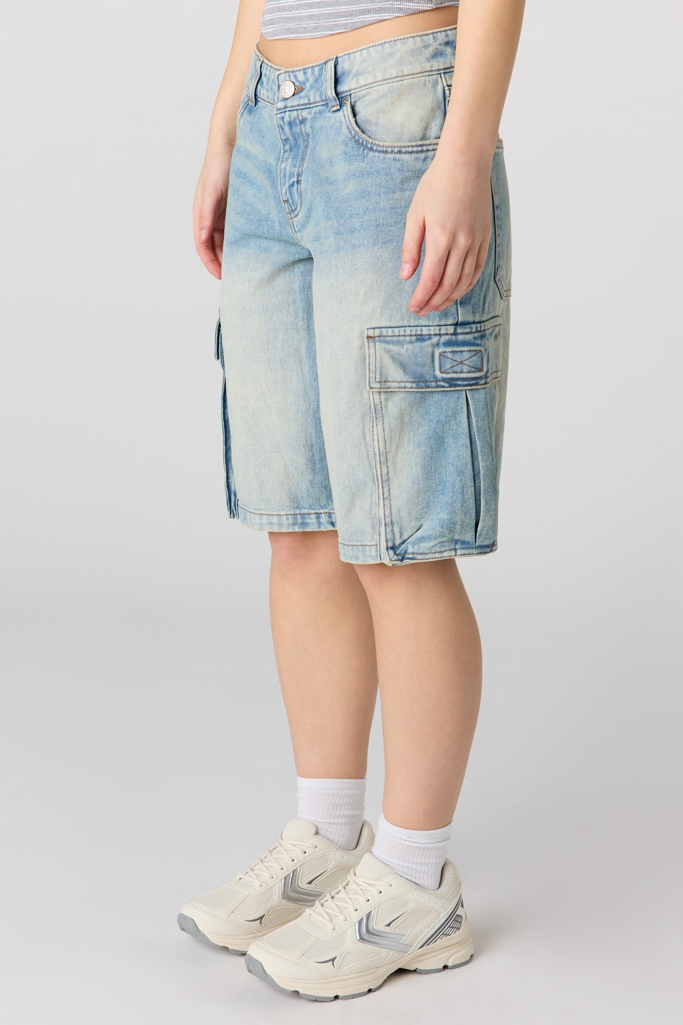Low Rise Cargo Jort 11"
