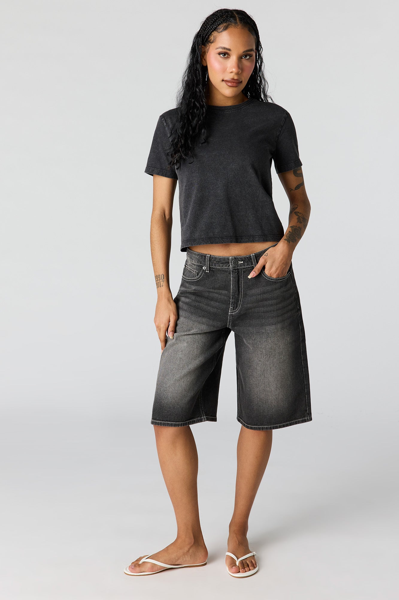 Low Rise Black Jort 13"