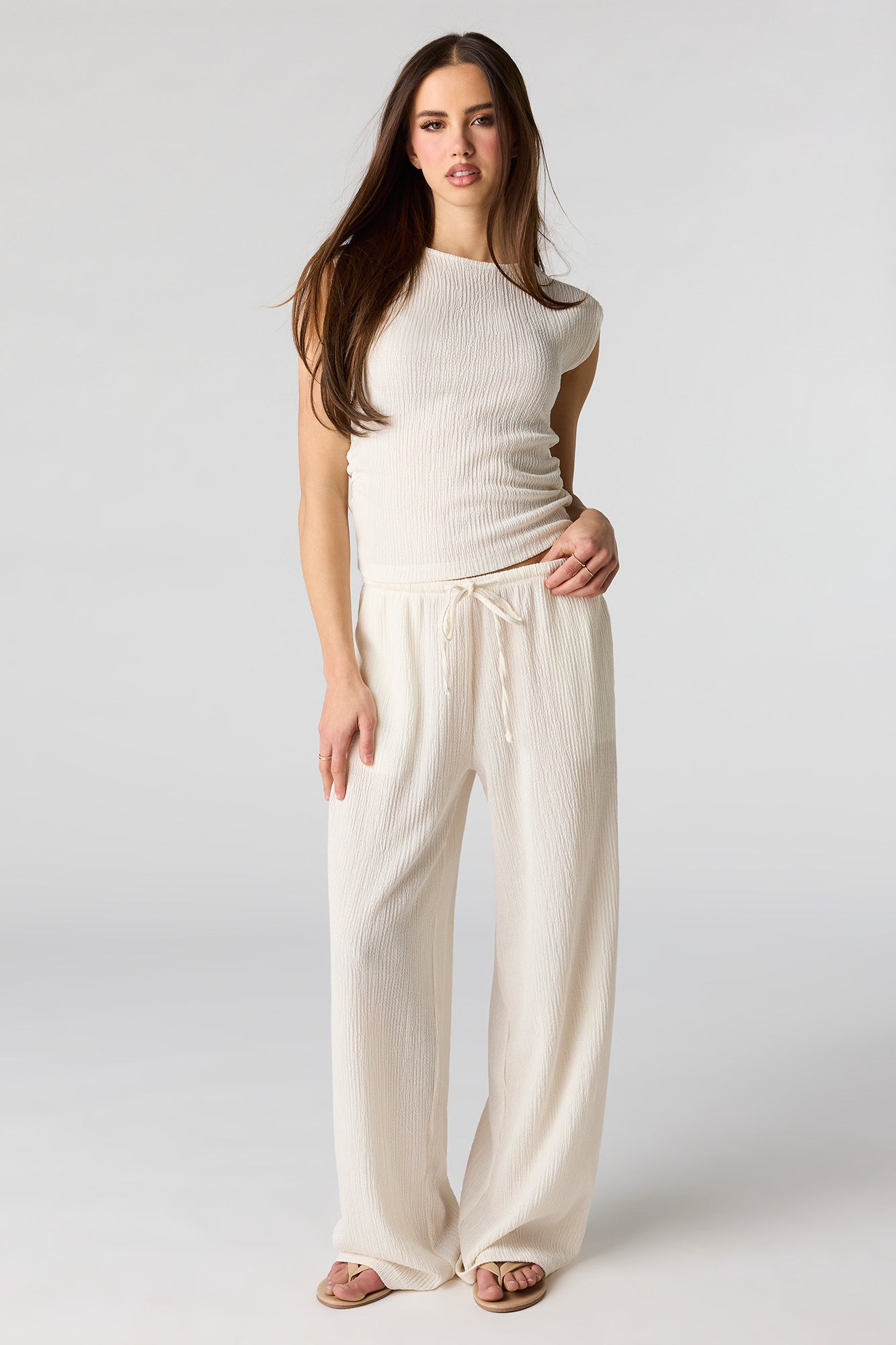 Textured Wide Leg Pant