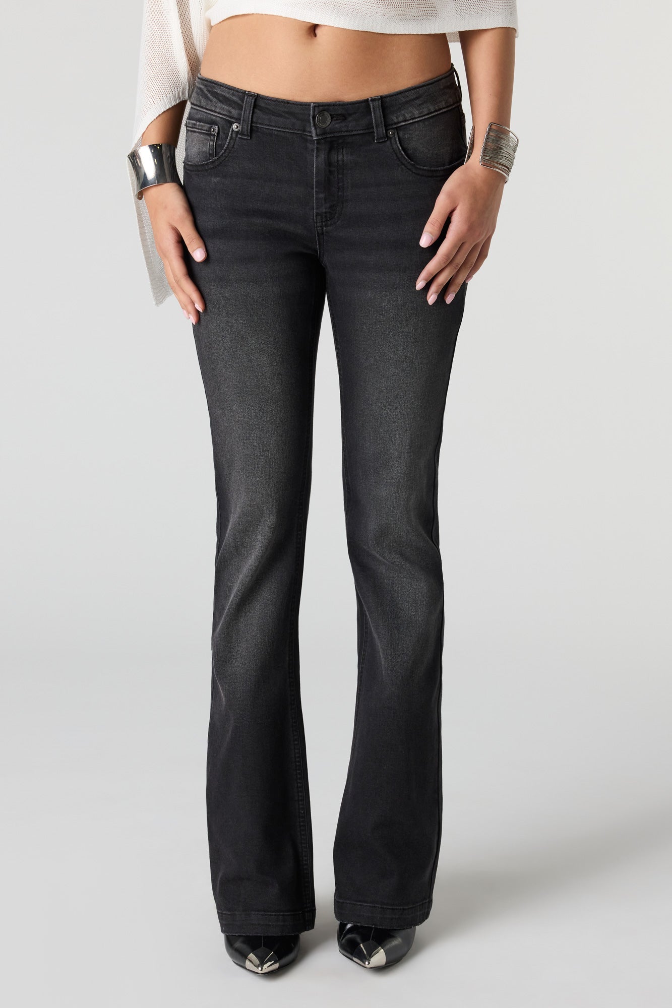 Low Rise Flap Pocket Flare Jean