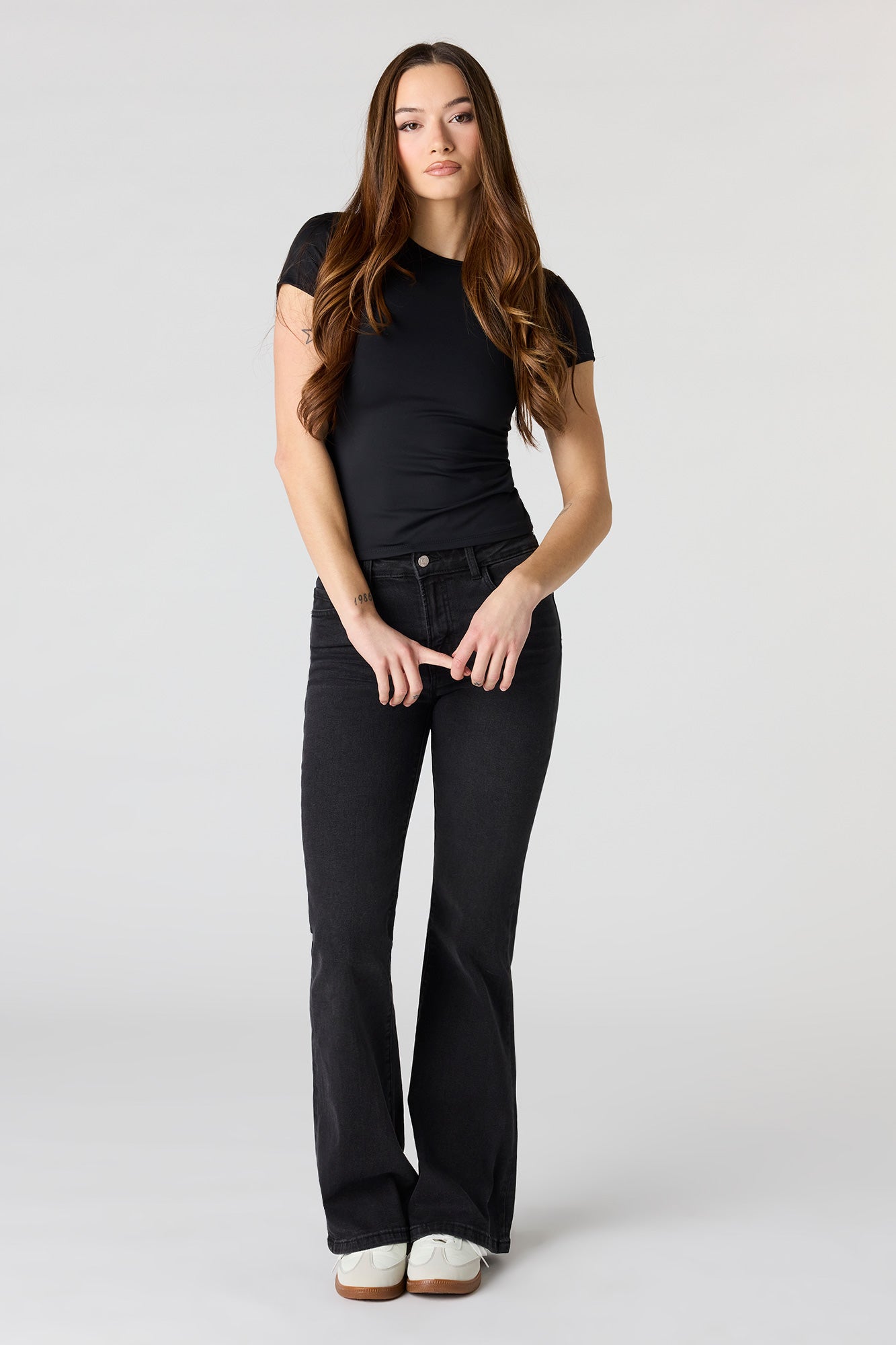 Contour Classic T-Shirt