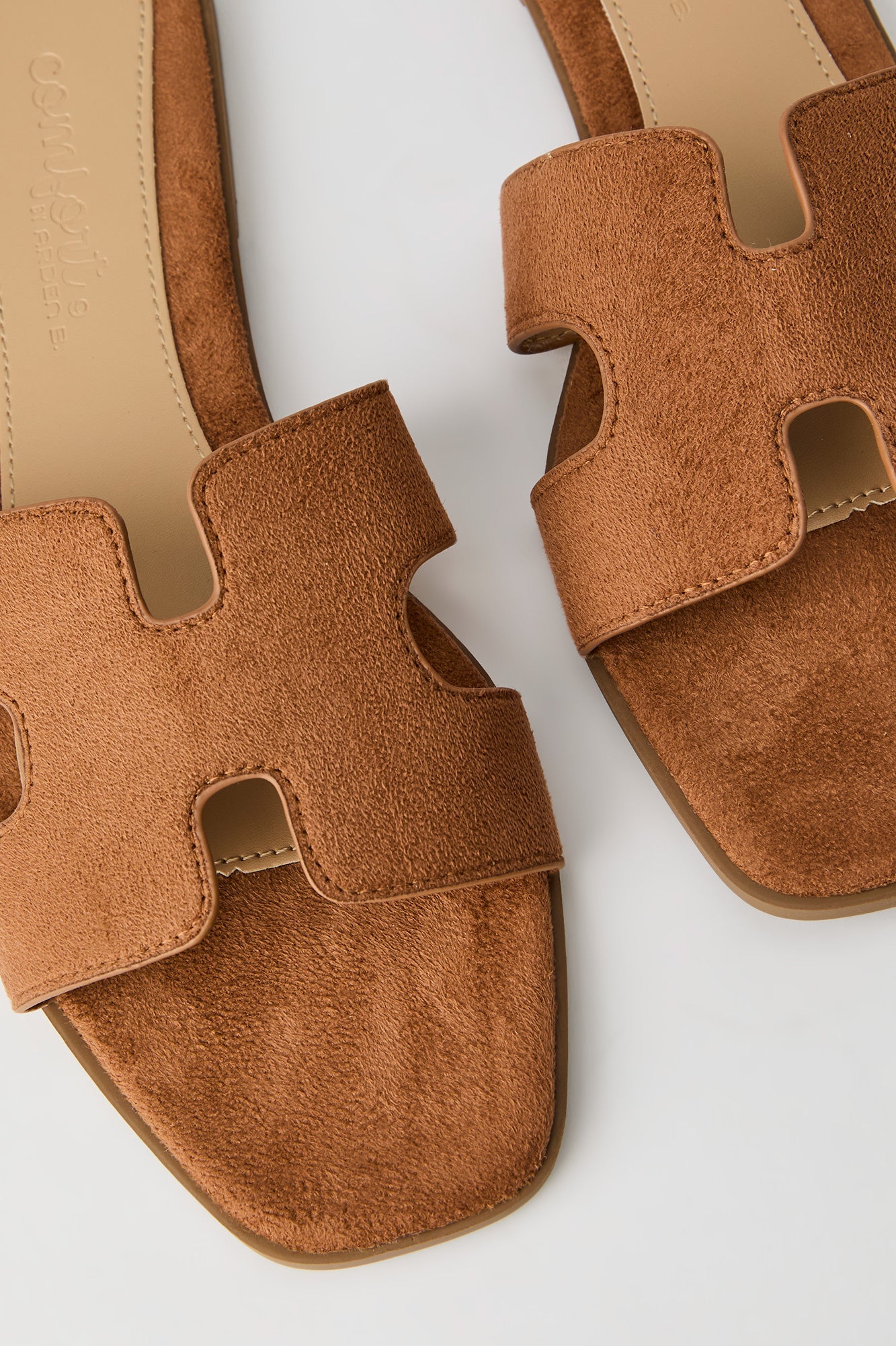 H Band Sandal