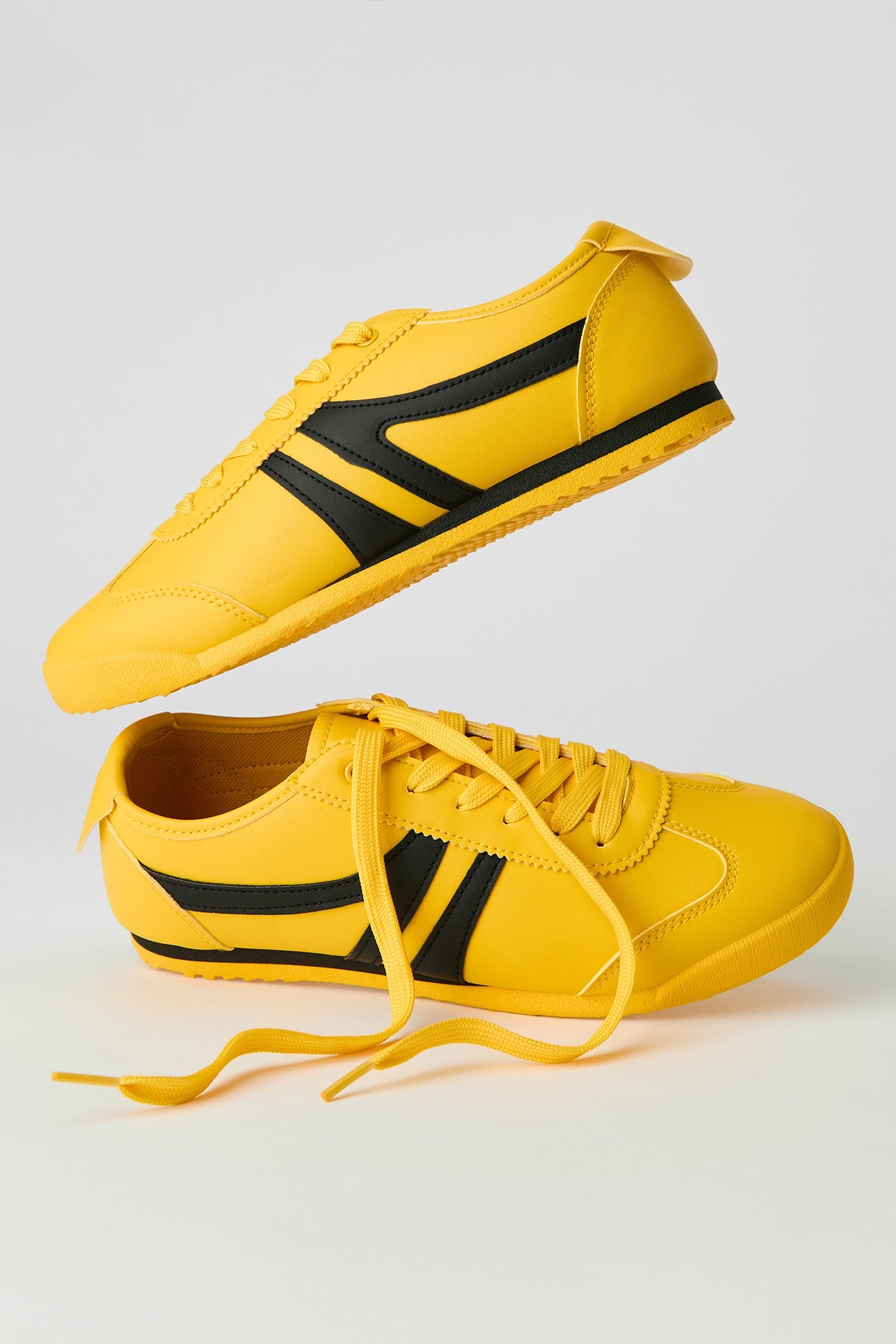 Retro Sneaker