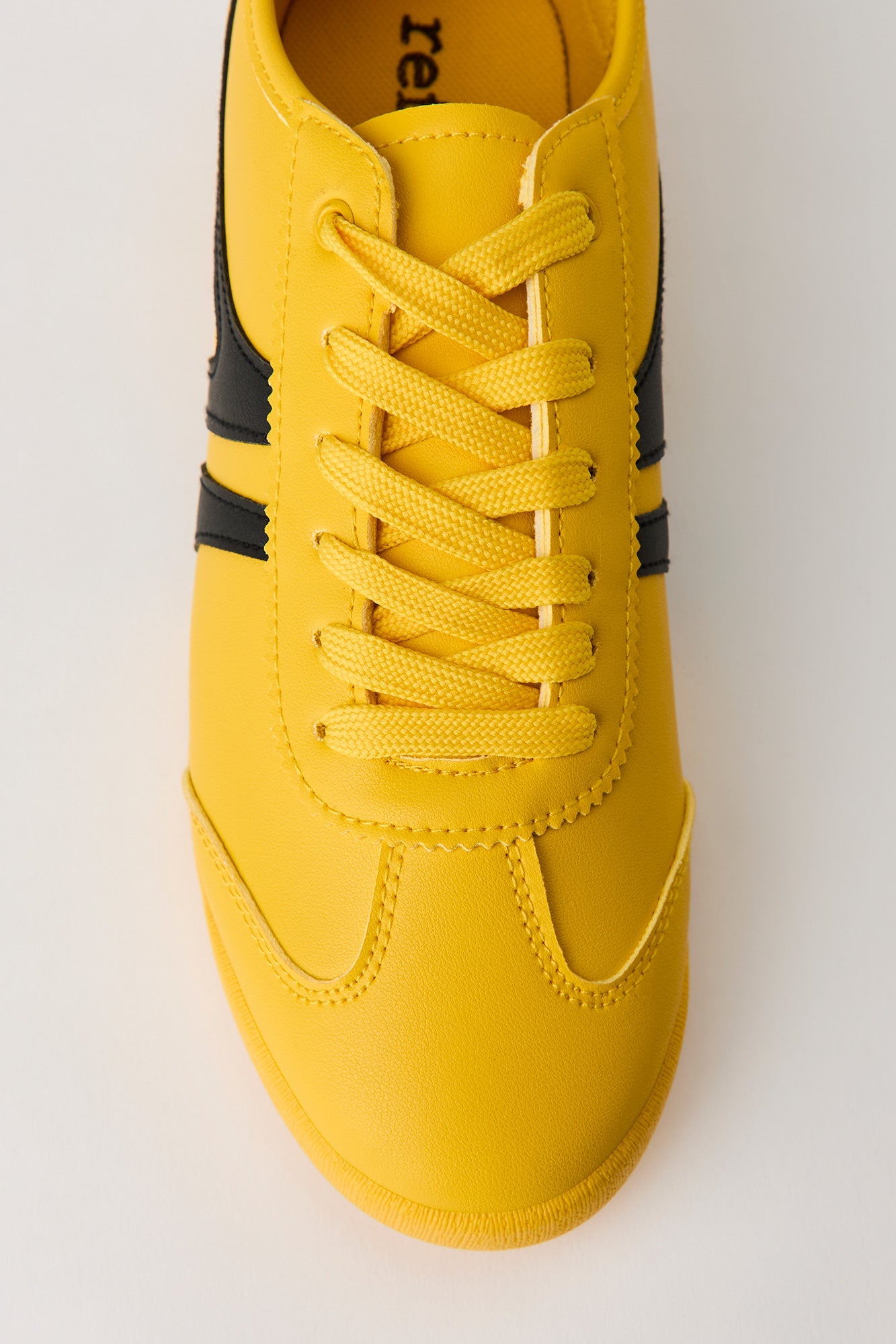 Retro Sneaker