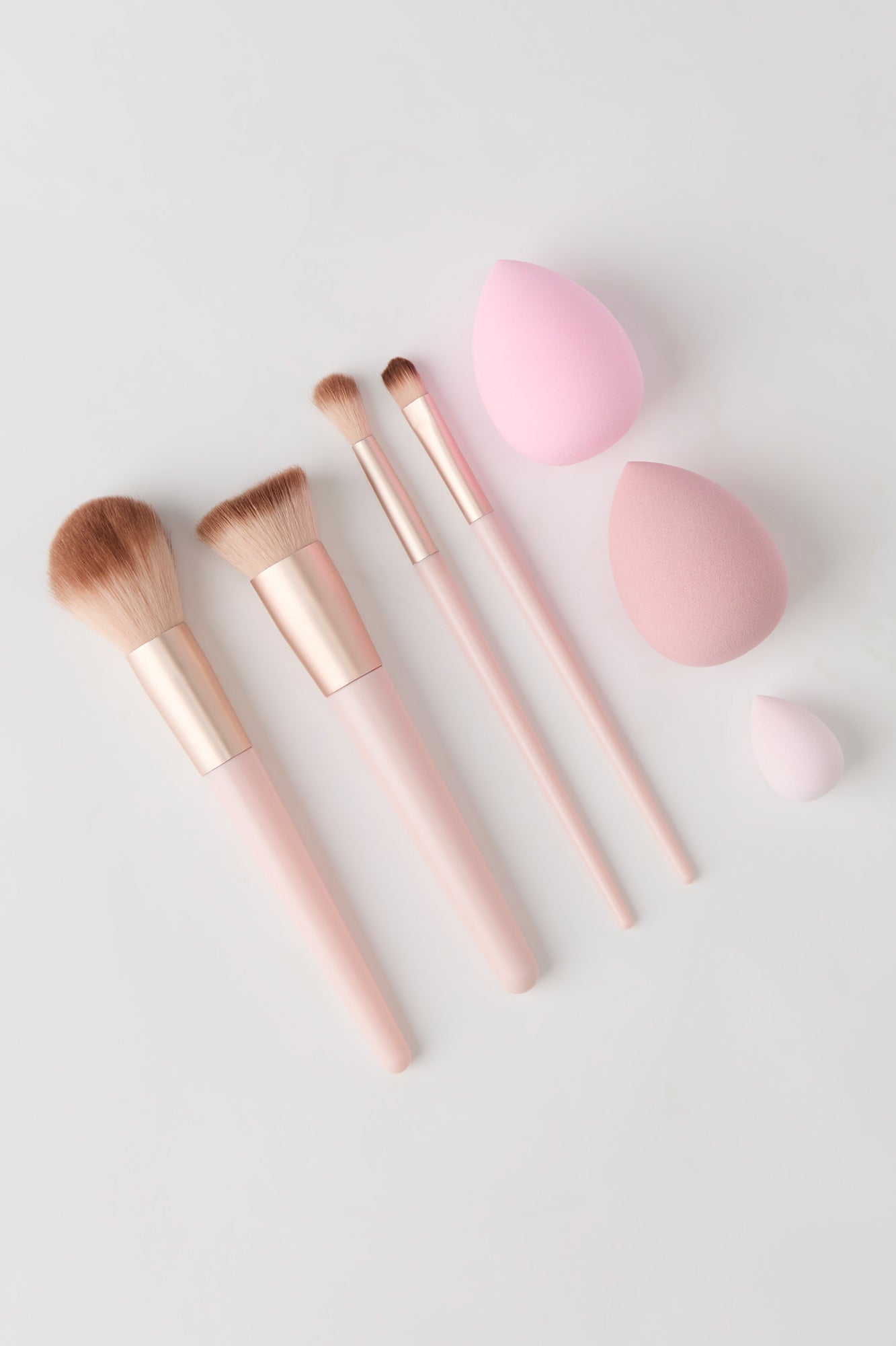 Soft Makeup Brushes Set (7 Pcs)