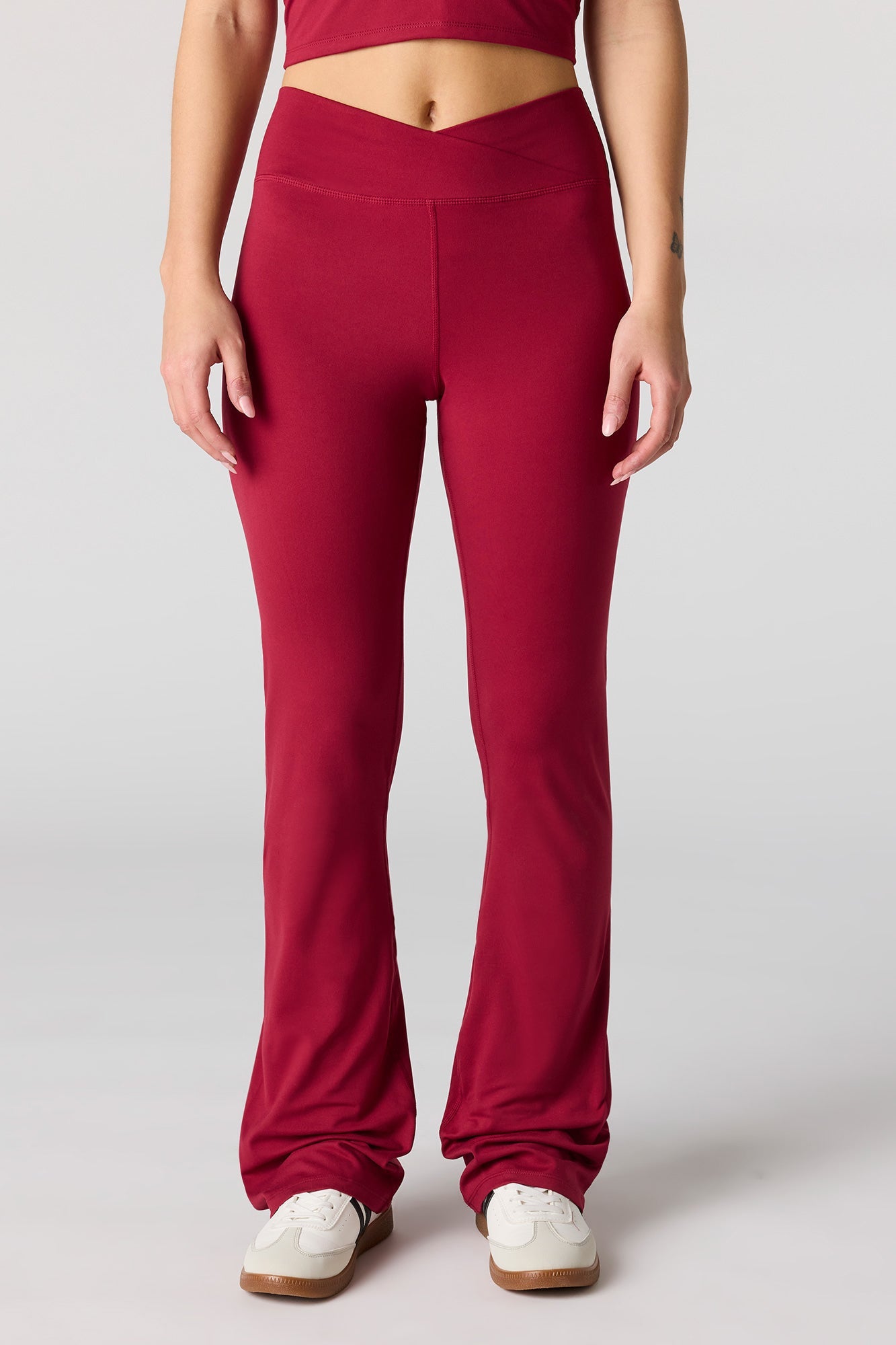 U/A Flare Pant
