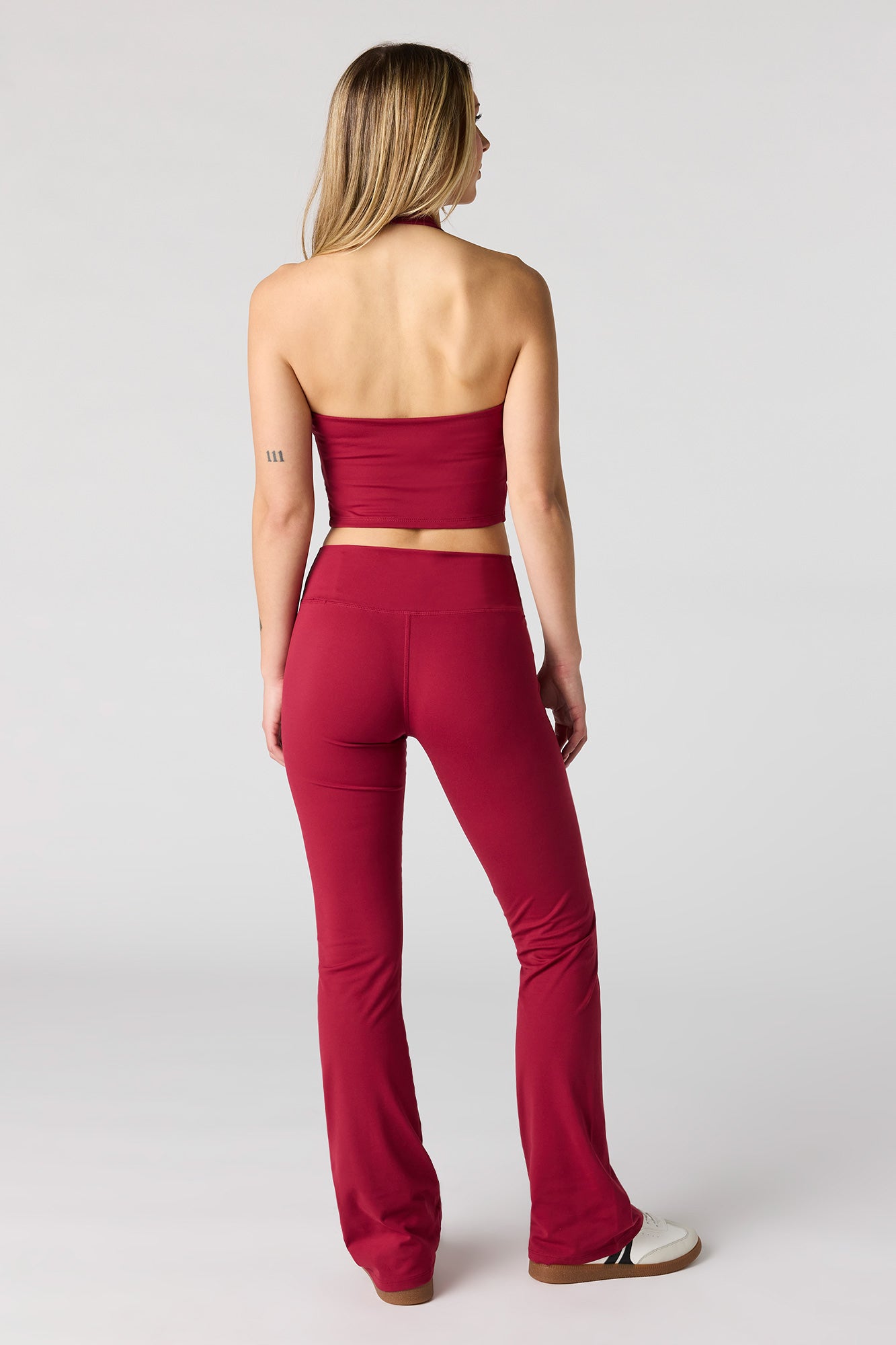 U/A Flare Pant