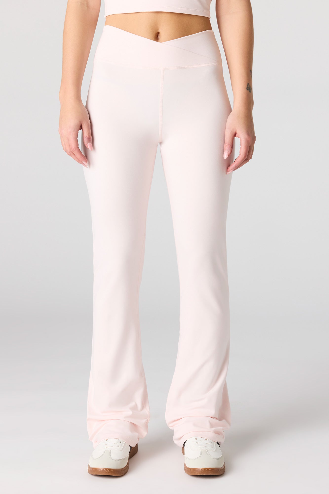 U/A Flare Pant