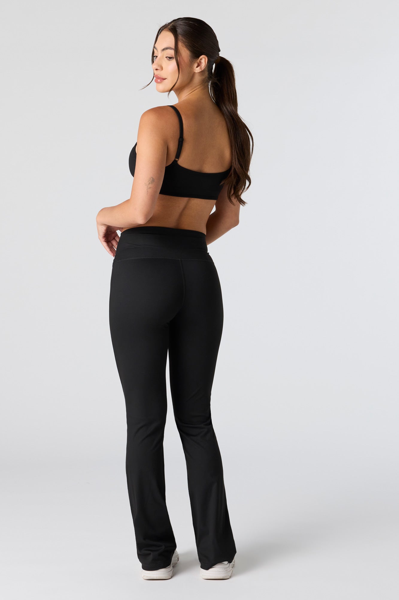 U/A Back Pocket Flare Pant