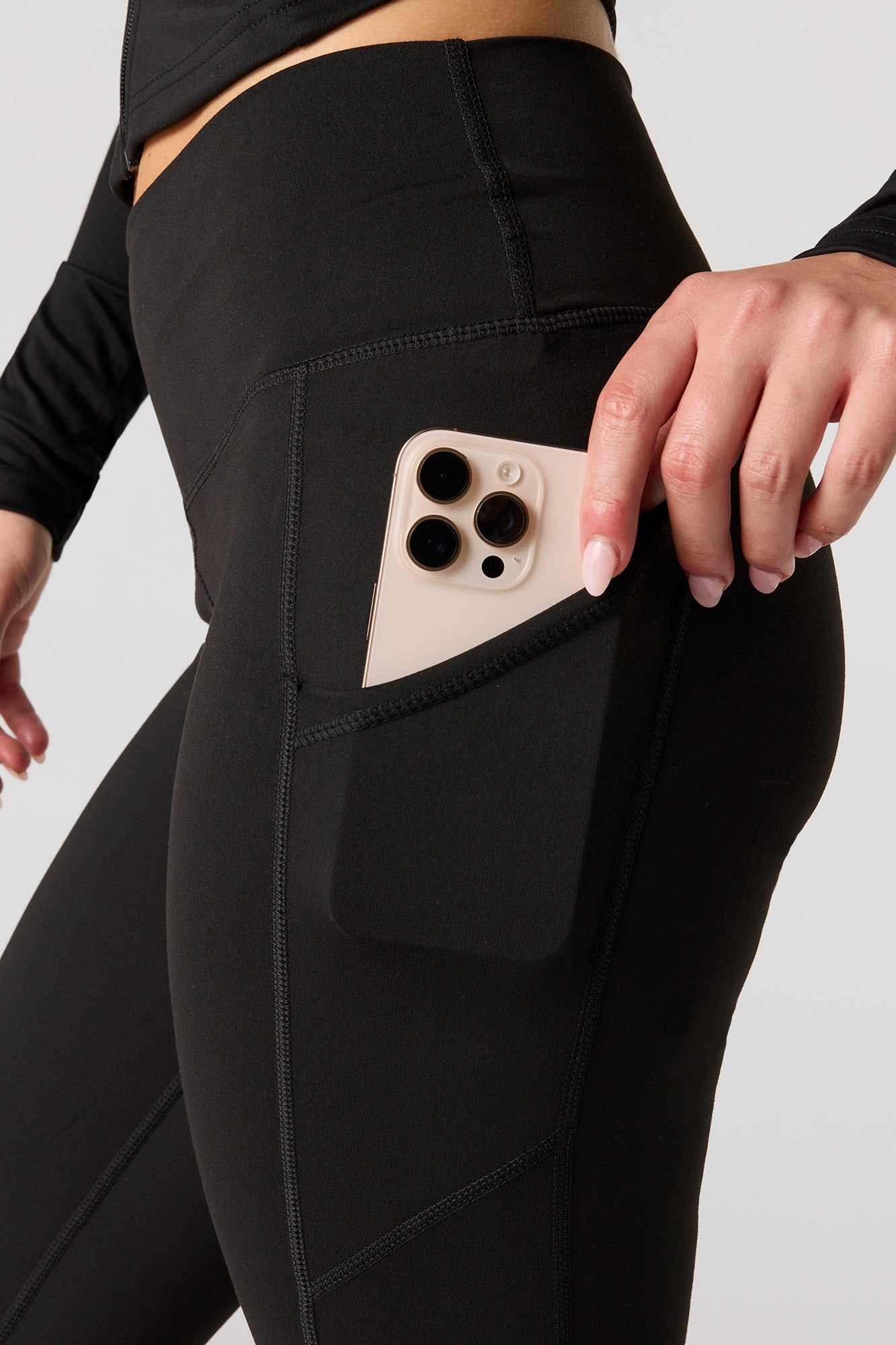 U/A Flare Pant with Pockets