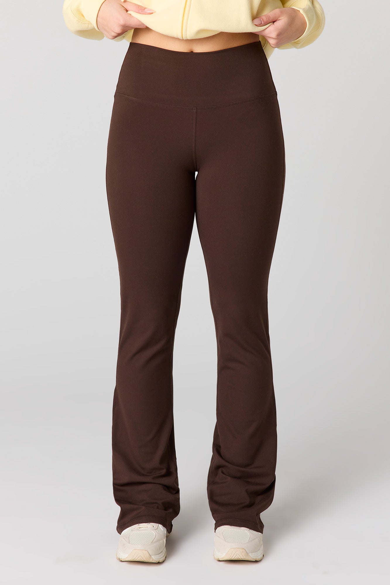 U/A Flare Pant with Back Pocket