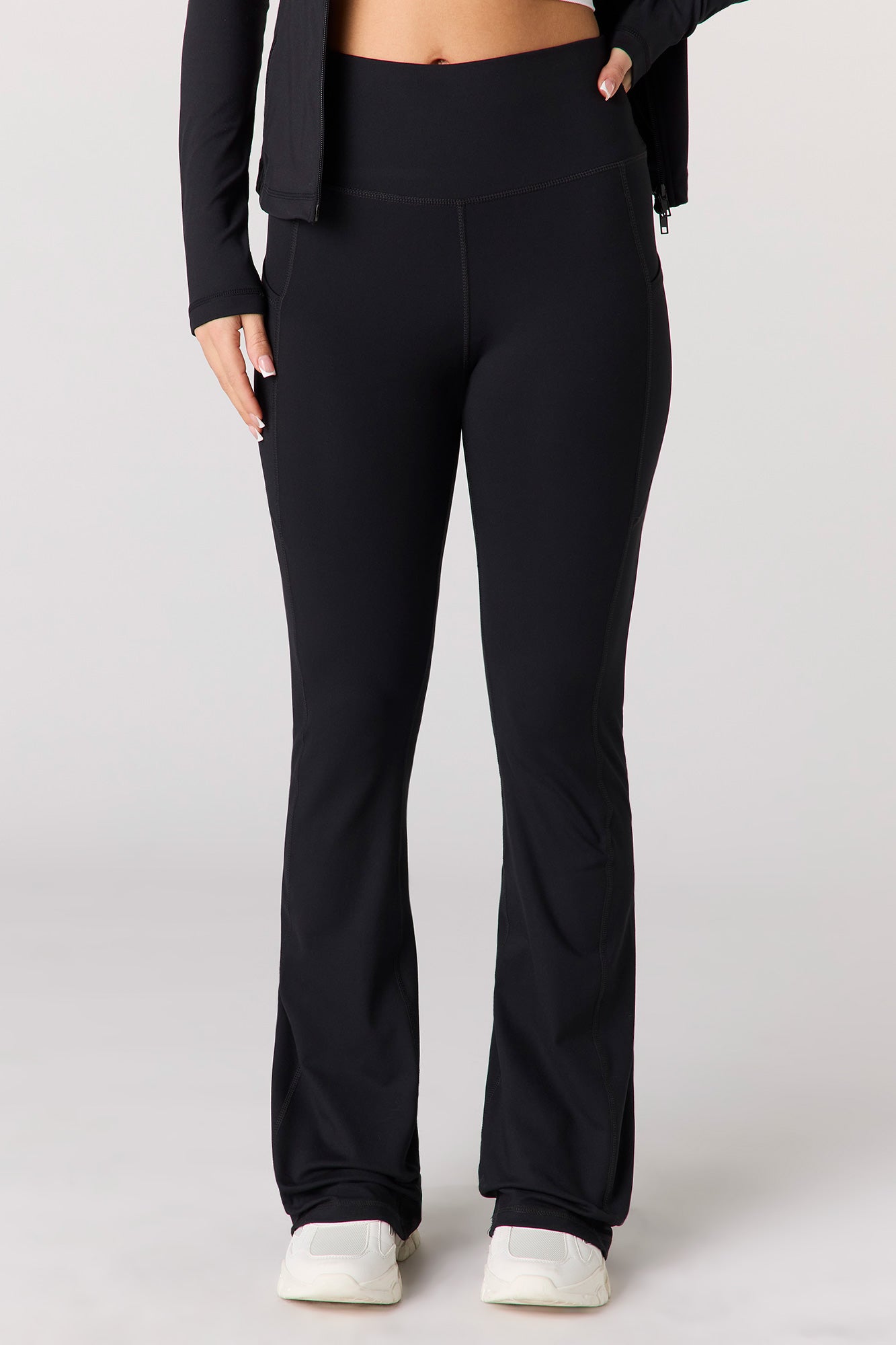 U/A Side Pocket Flare Pant