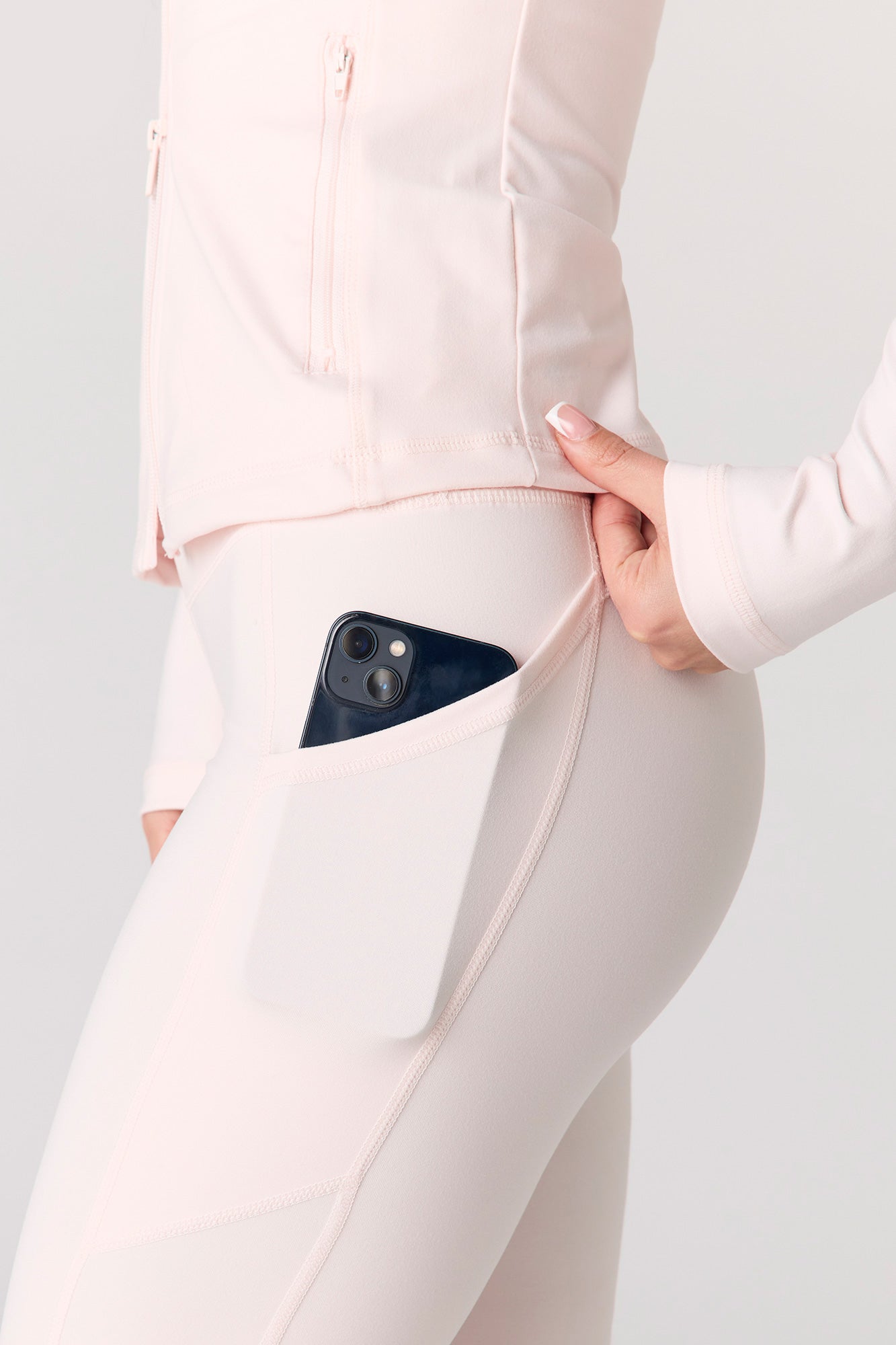 U/A Side Pocket Flare Pant