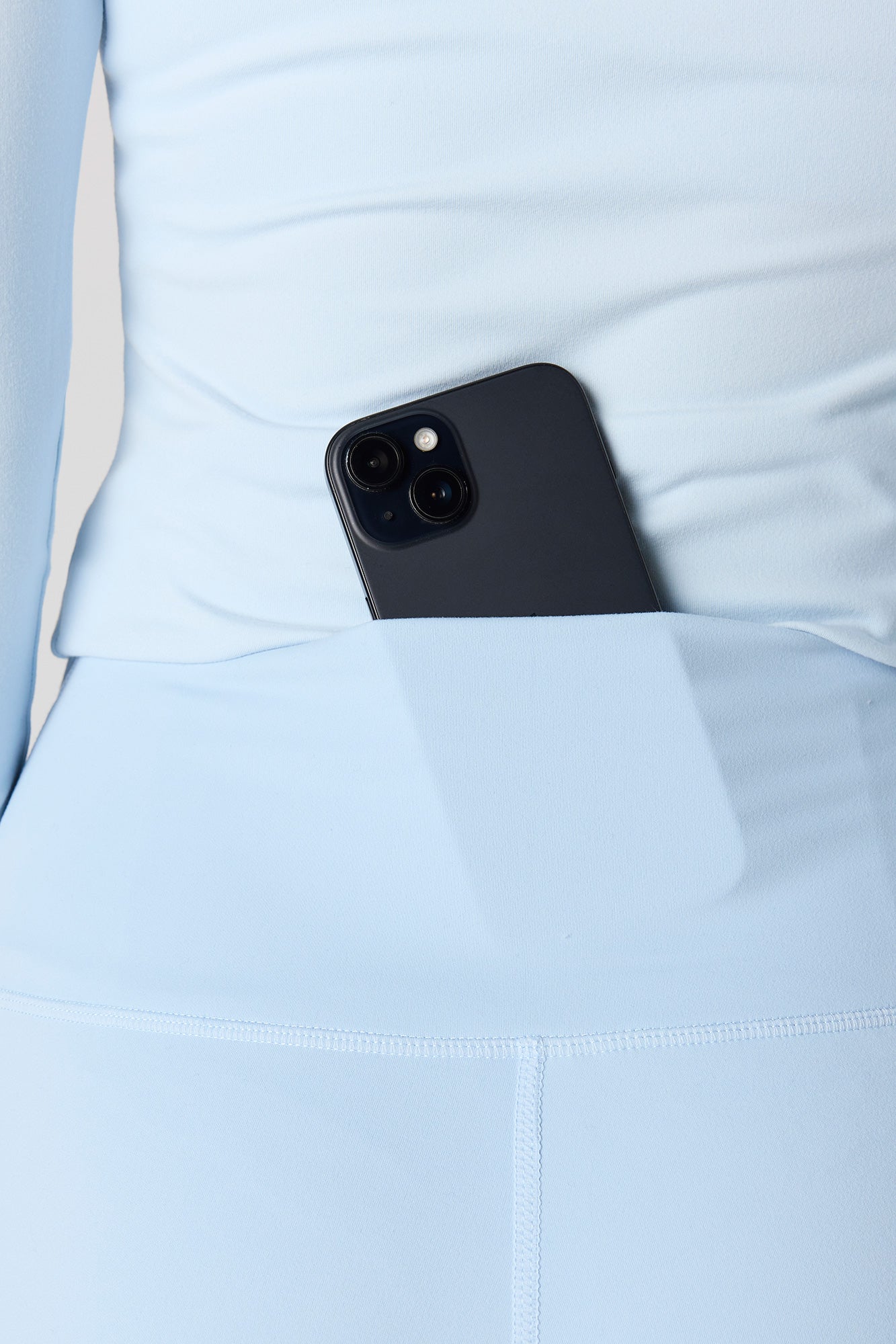 U/A Back Pocket Flare Legging