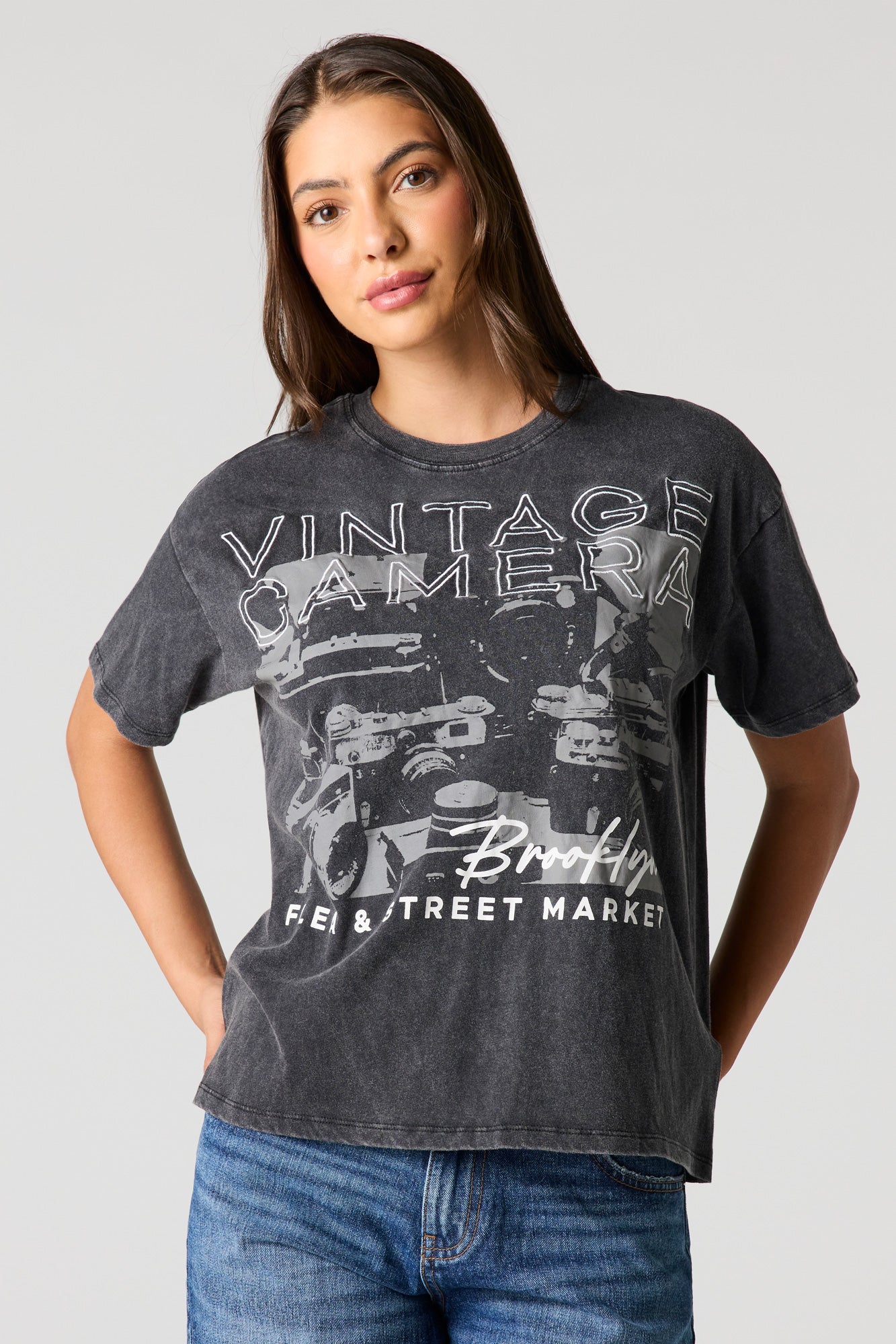 Destination Graphic Washed Boyfriend T-Shirt