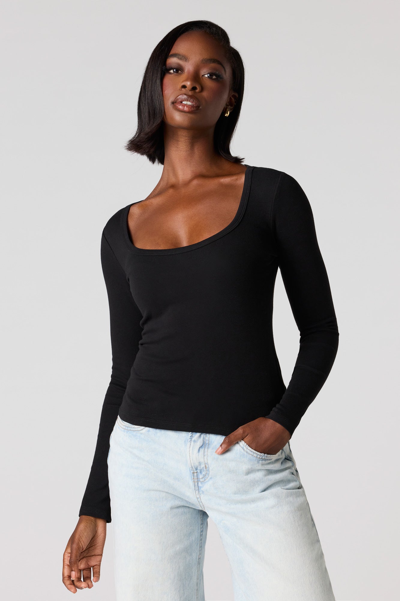 Ribbed Scoop Neck Long Sleeve Top