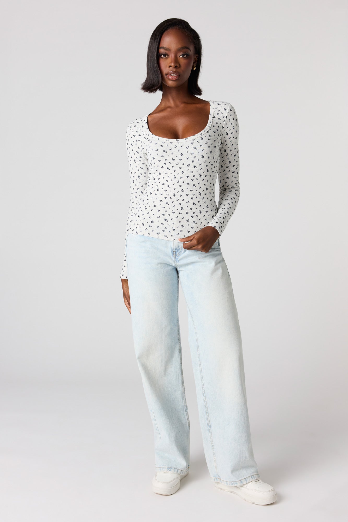 Ribbed Scoop Neck Long Sleeve Top